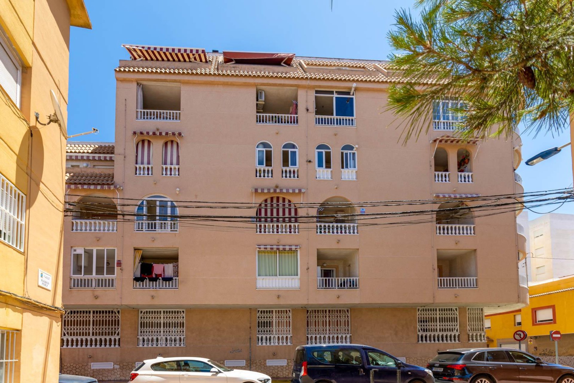 Resale - Apartment / flat -
Torrevieja - Centro