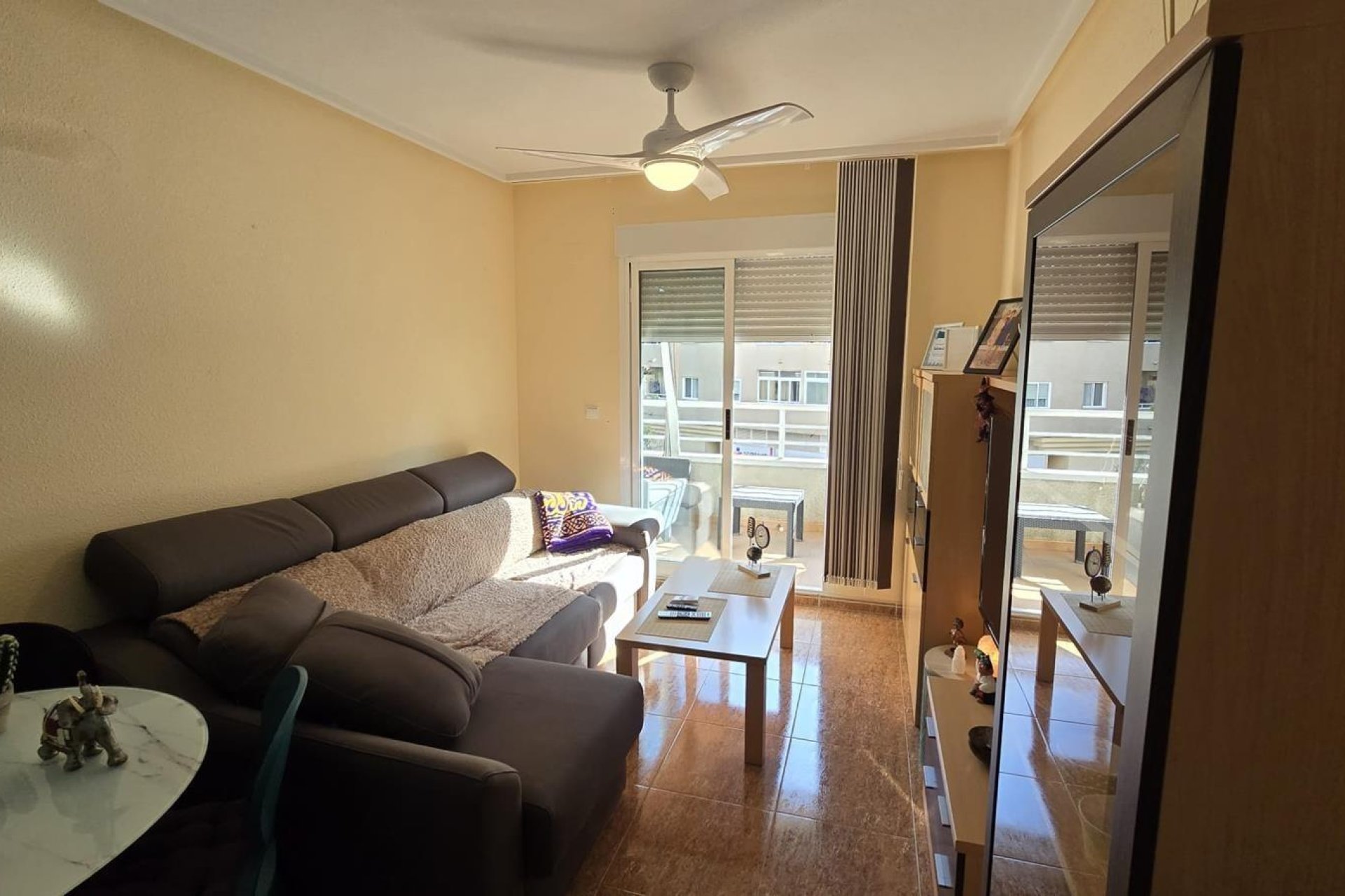 Resale - Apartment / flat -
Torrevieja - Centro