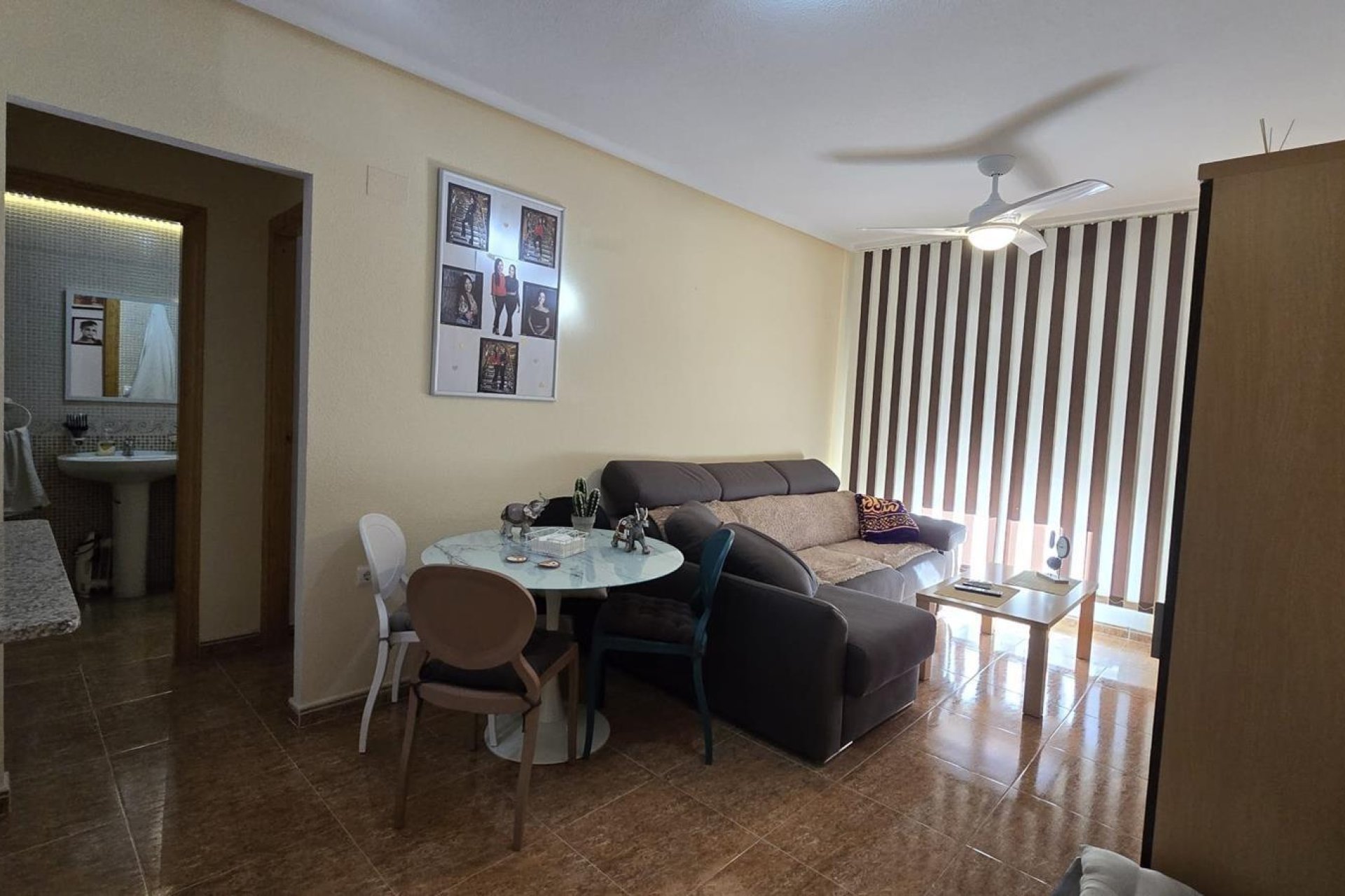 Resale - Apartment / flat -
Torrevieja - Centro