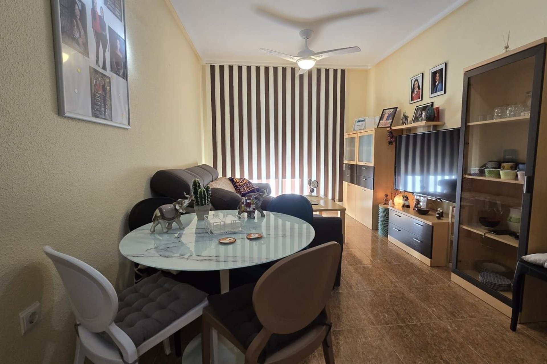 Resale - Apartment / flat -
Torrevieja - Centro