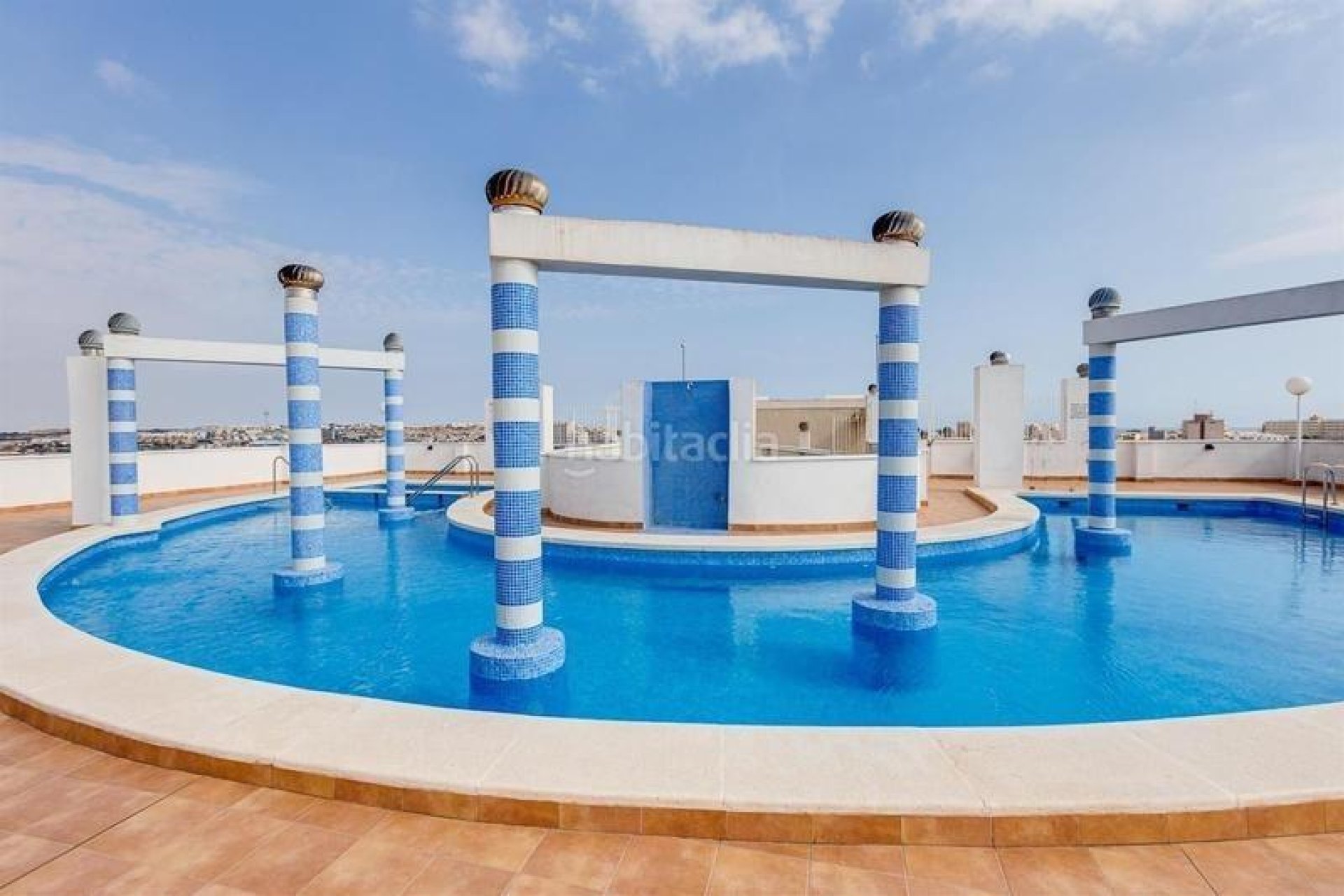 Resale - Apartment / flat -
Torrevieja - Centro