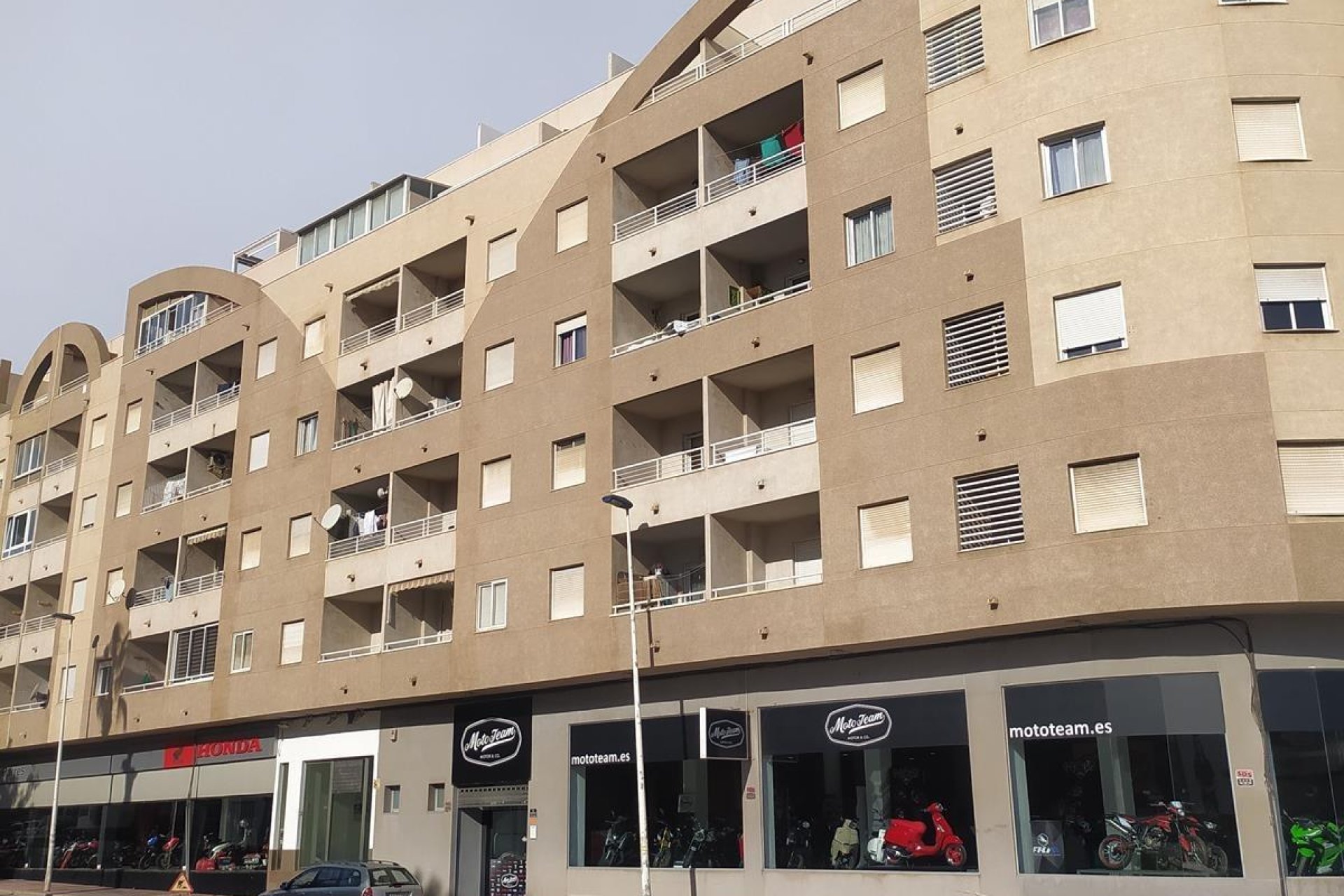 Resale - Apartment / flat -
Torrevieja - Centro