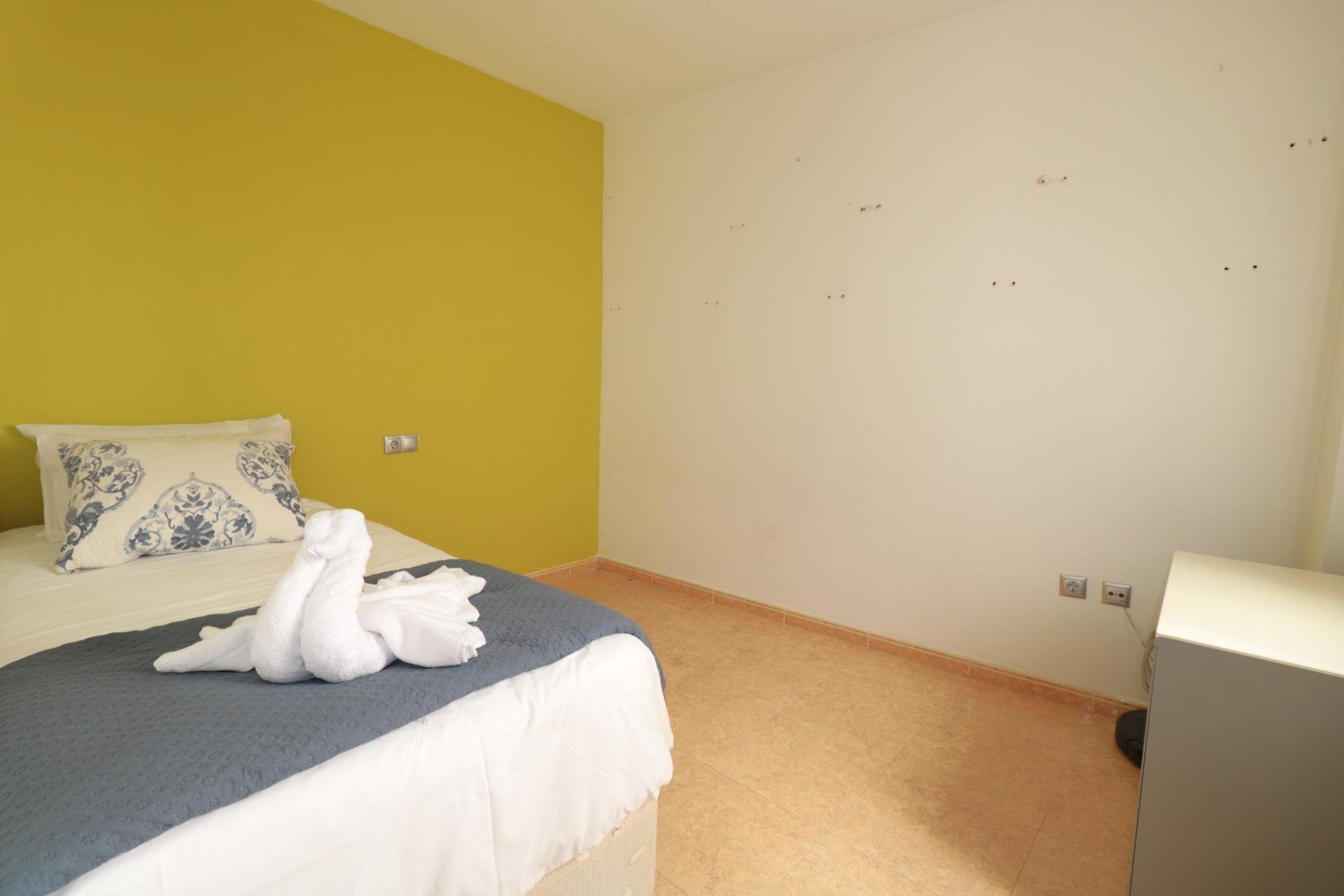 Resale - Apartment / flat -
Torrevieja - Centro