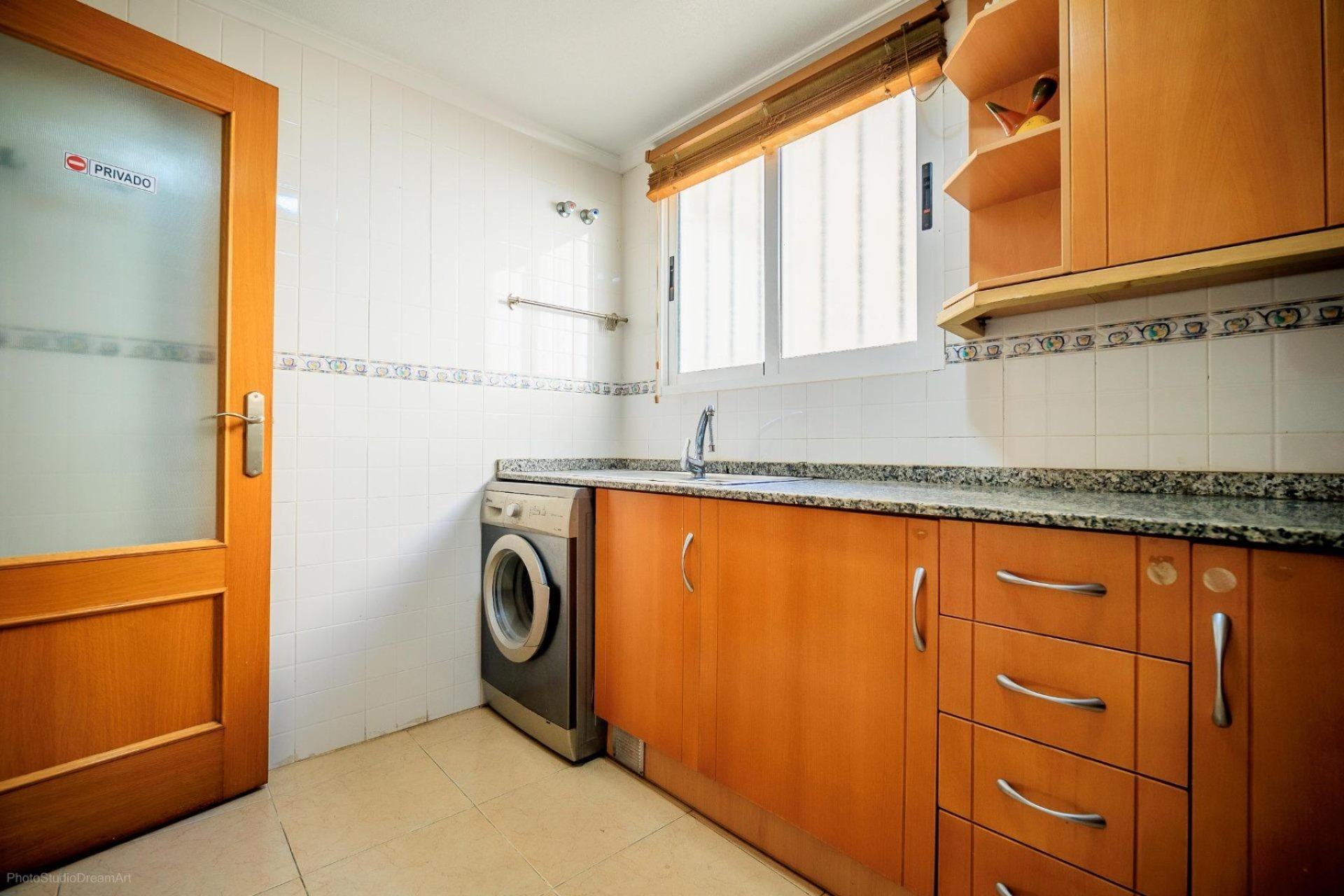 Resale - Apartment / flat -
Torrevieja - Centro