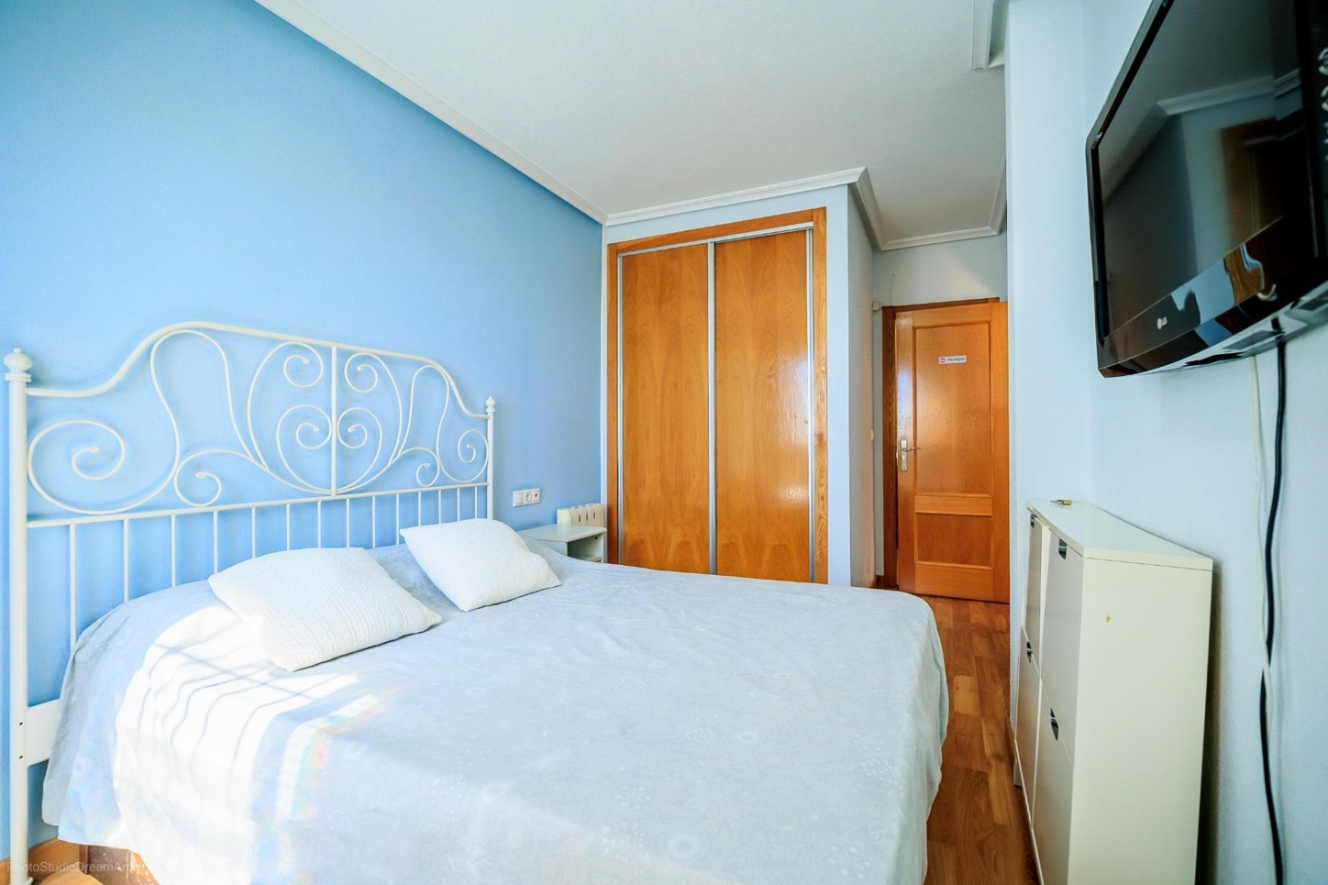 Resale - Apartment / flat -
Torrevieja - Centro