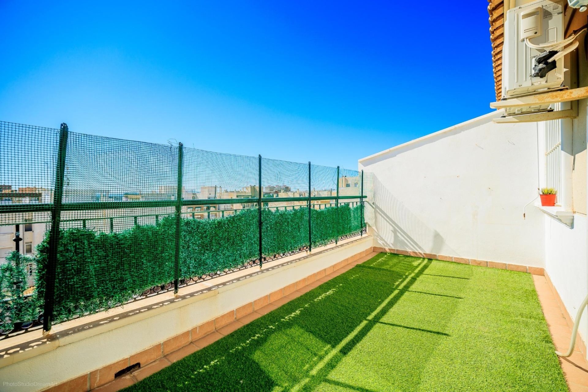 Resale - Apartment / flat -
Torrevieja - Centro