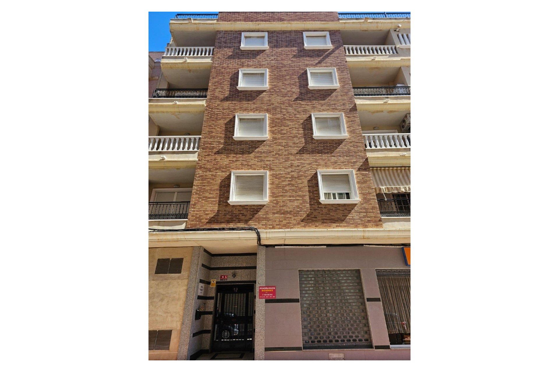 Resale - Apartment / flat -
Torrevieja - Centro