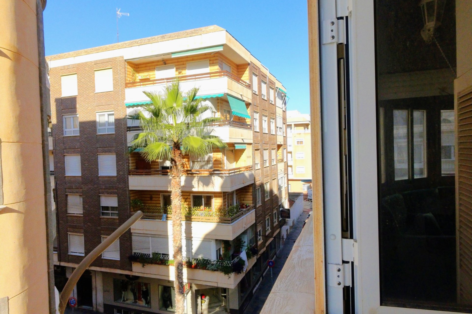 Resale - Apartment / flat -
Torrevieja - Centro