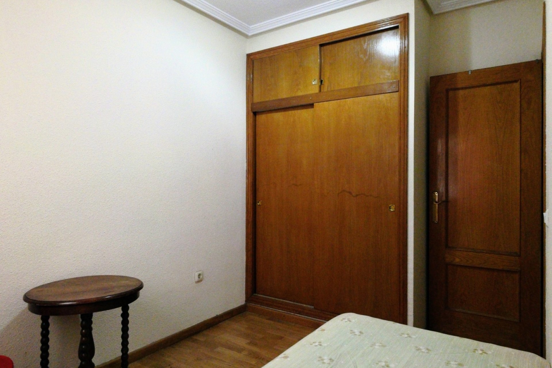 Resale - Apartment / flat -
Torrevieja - Centro