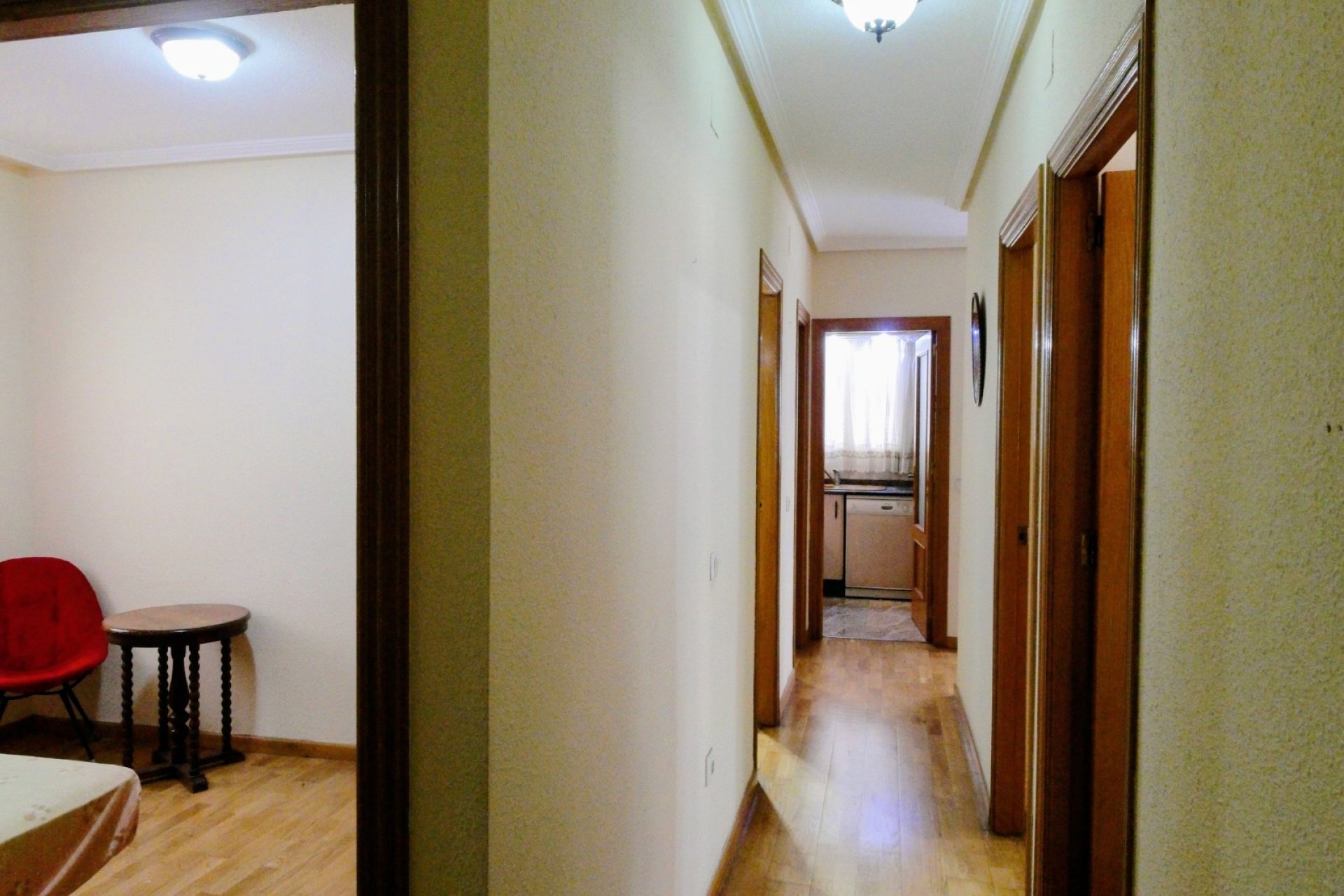 Resale - Apartment / flat -
Torrevieja - Centro