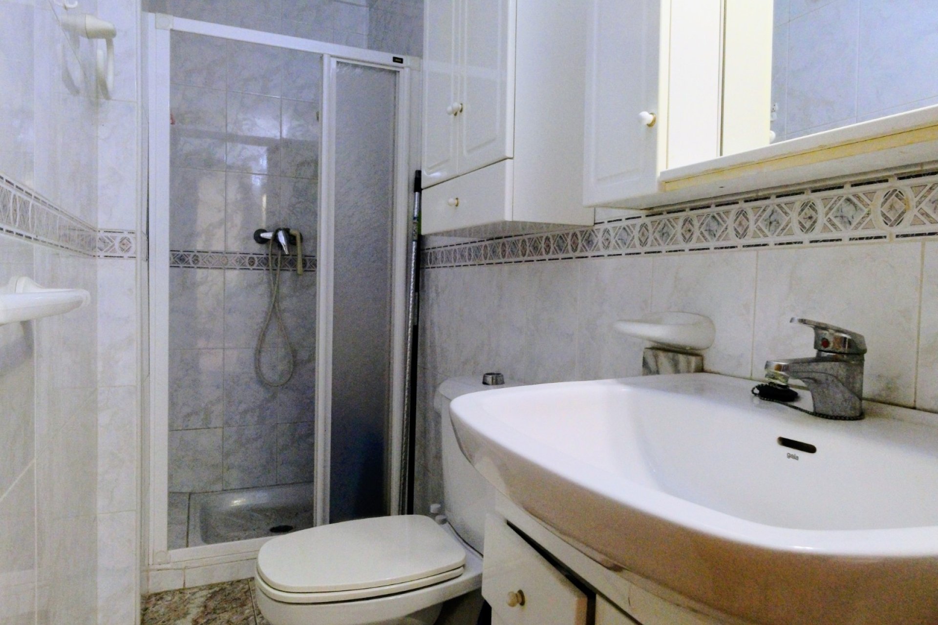 Resale - Apartment / flat -
Torrevieja - Centro