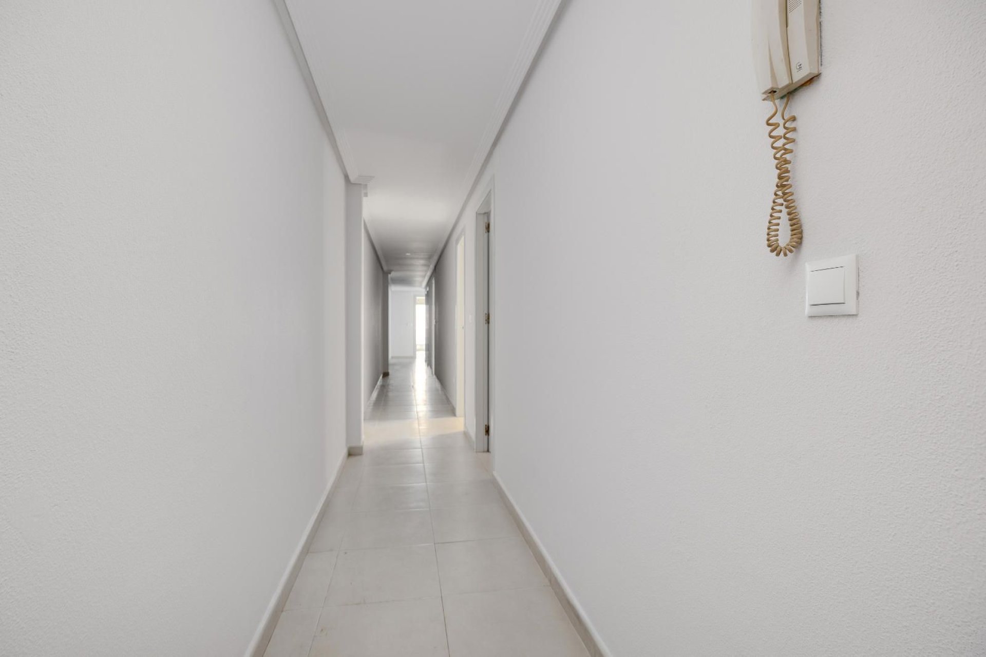 Resale - Apartment / flat -
Torrevieja - Centro