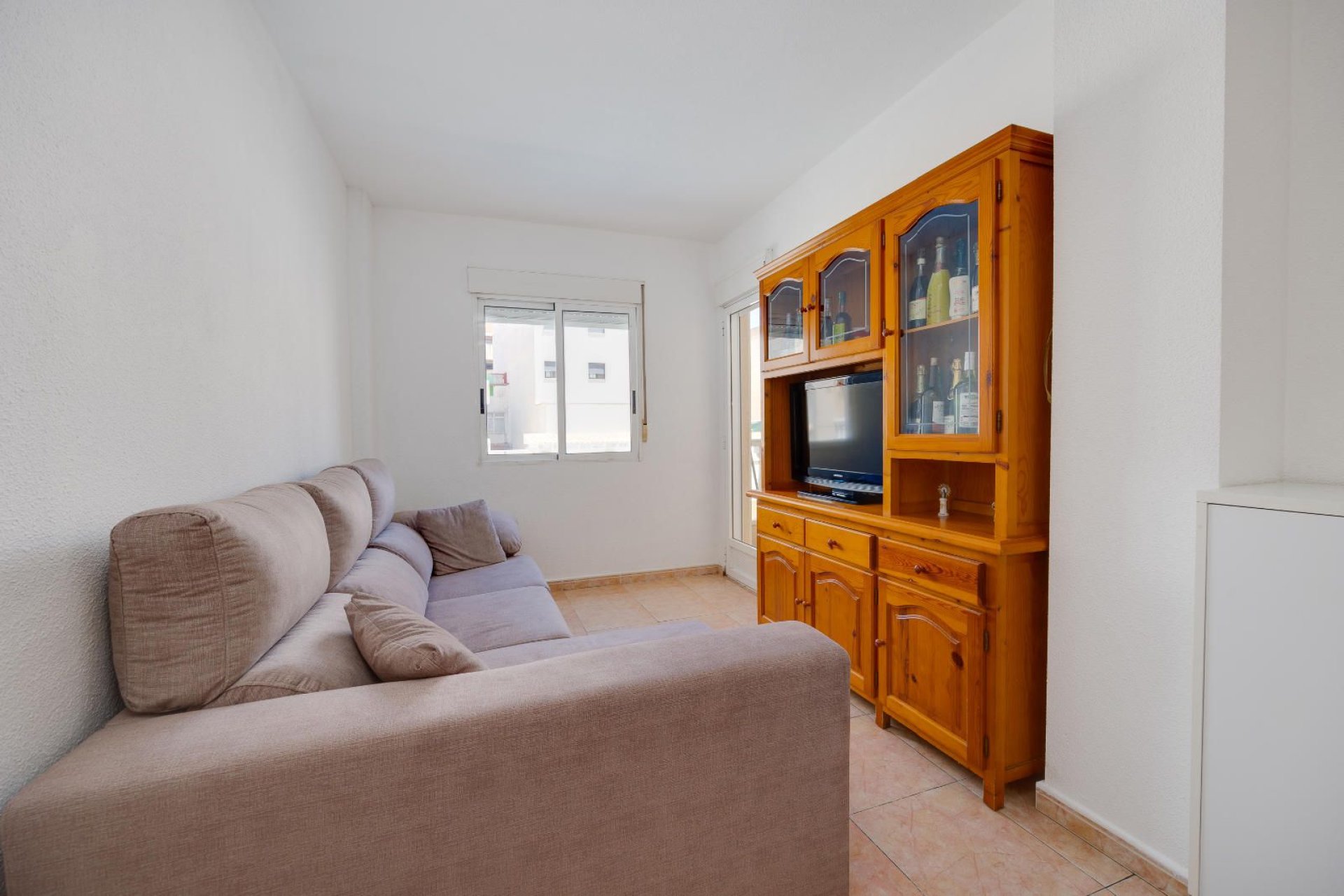 Resale - Apartment / flat -
Torrevieja - Centro