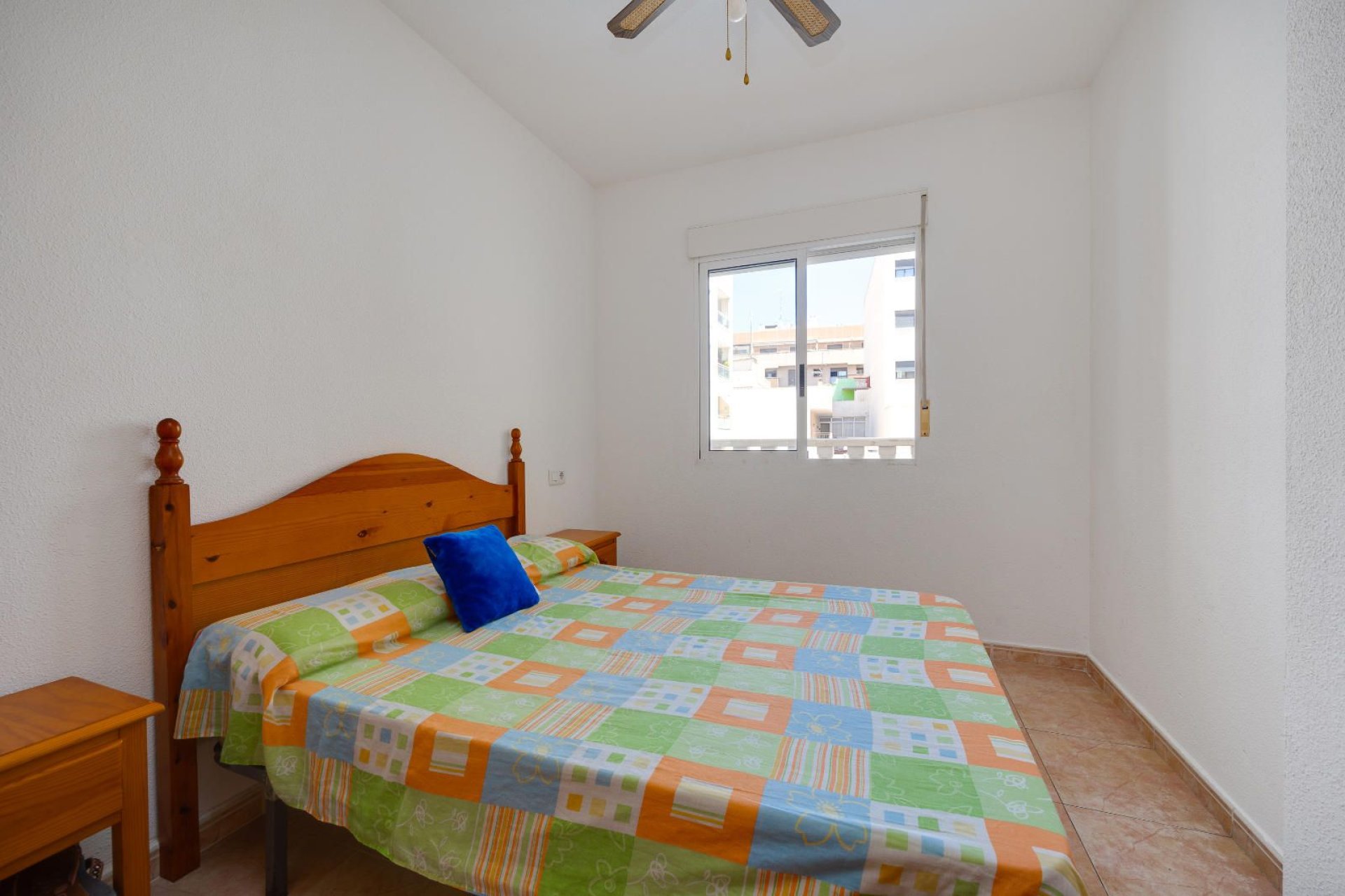 Resale - Apartment / flat -
Torrevieja - Centro