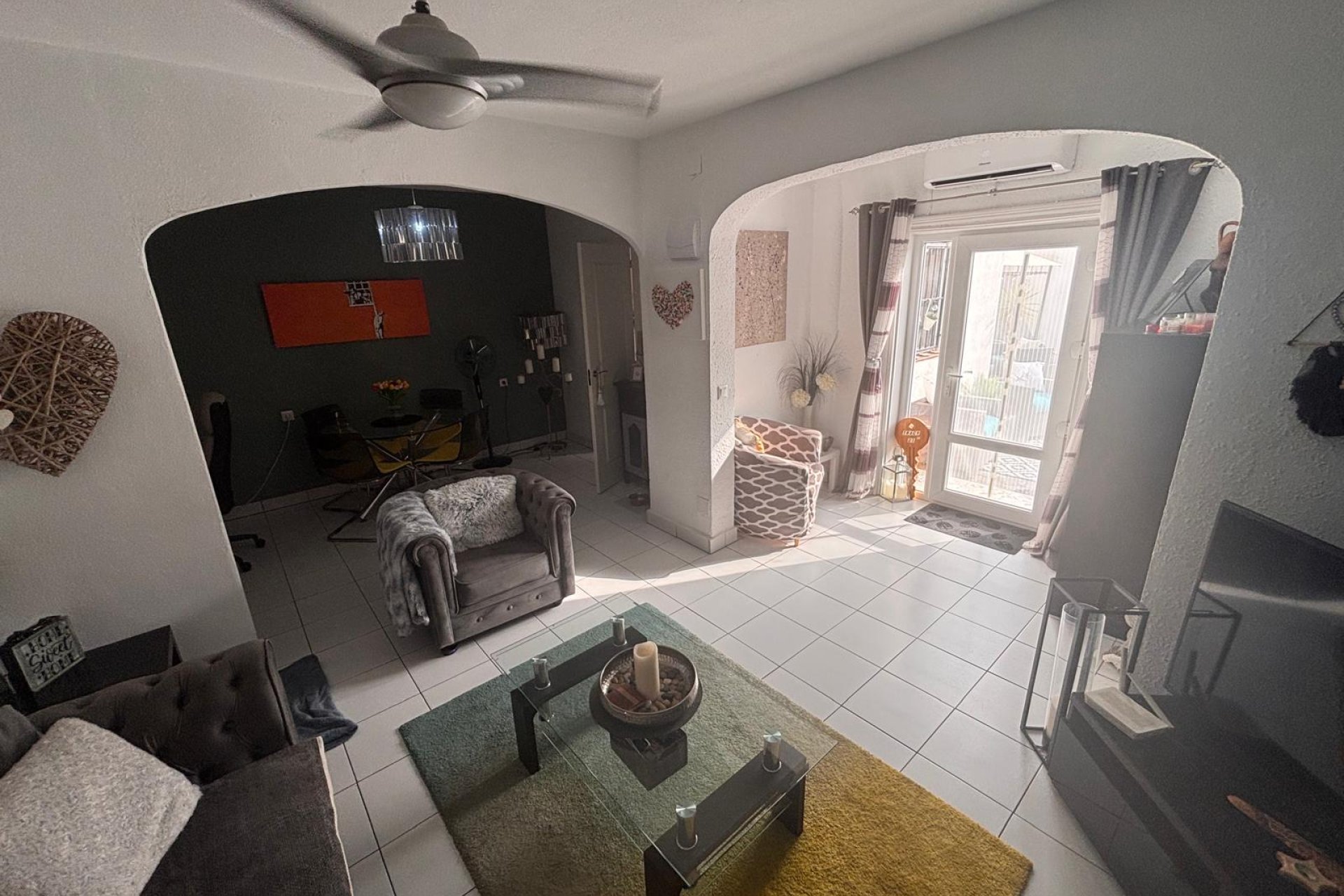 Resale - Apartment / flat -
Torrevieja - El Chaparral
