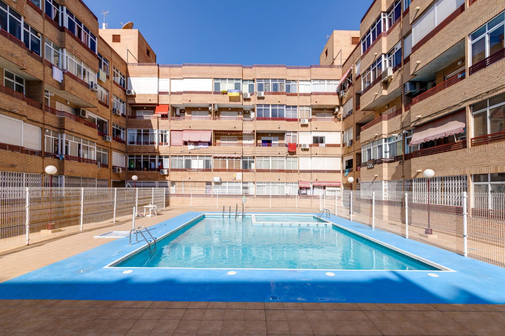 Resale - Apartment / flat -
Torrevieja - El Molino