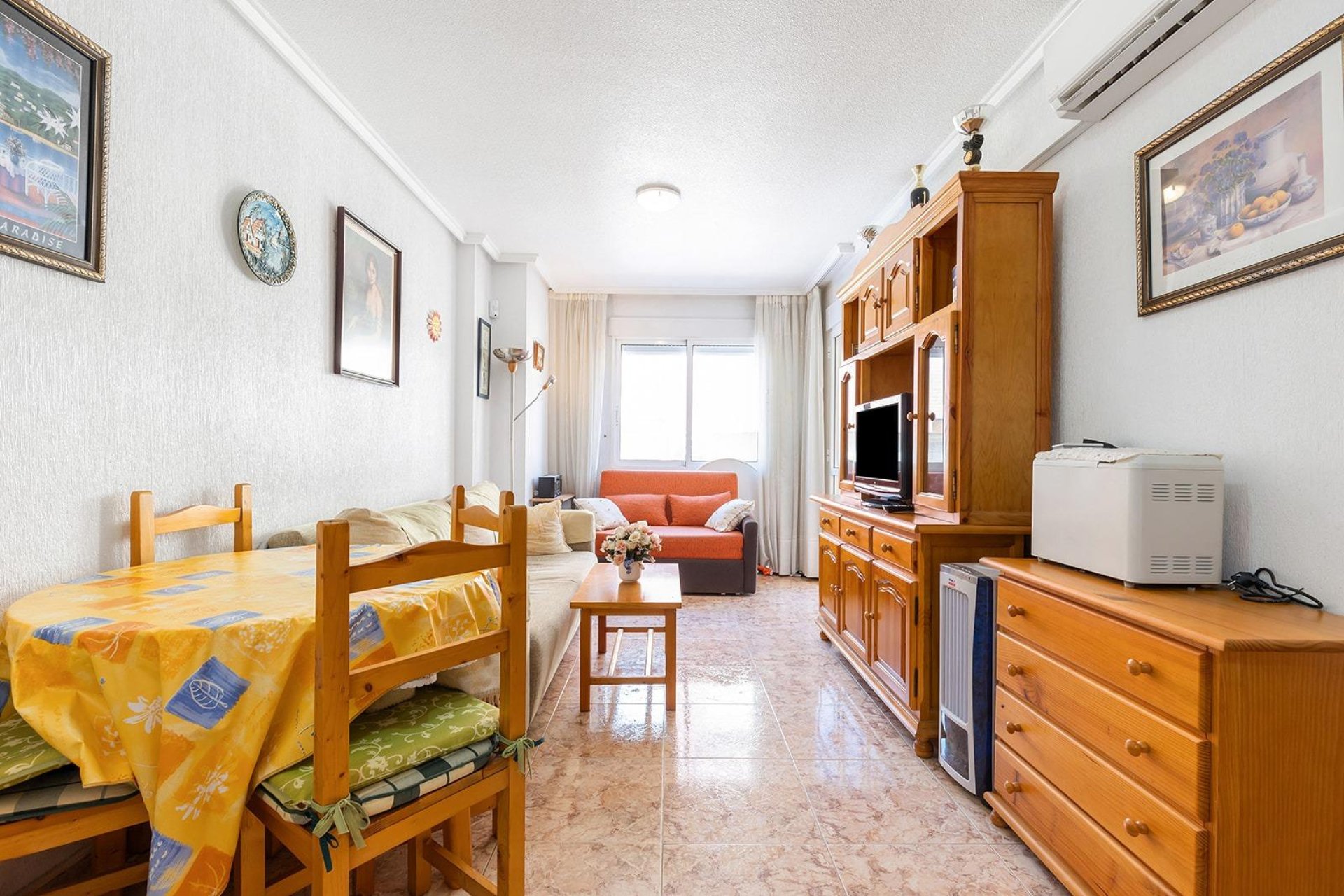 Resale - Apartment / flat -
Torrevieja - Estacion de autobuses