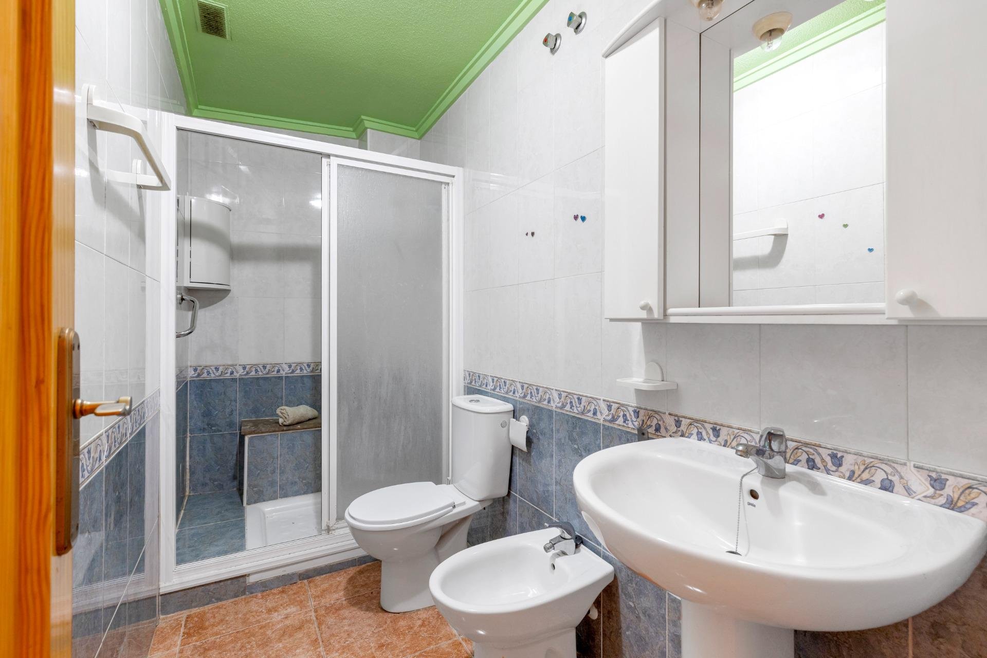 Resale - Apartment / flat -
Torrevieja - Estacion de autobuses