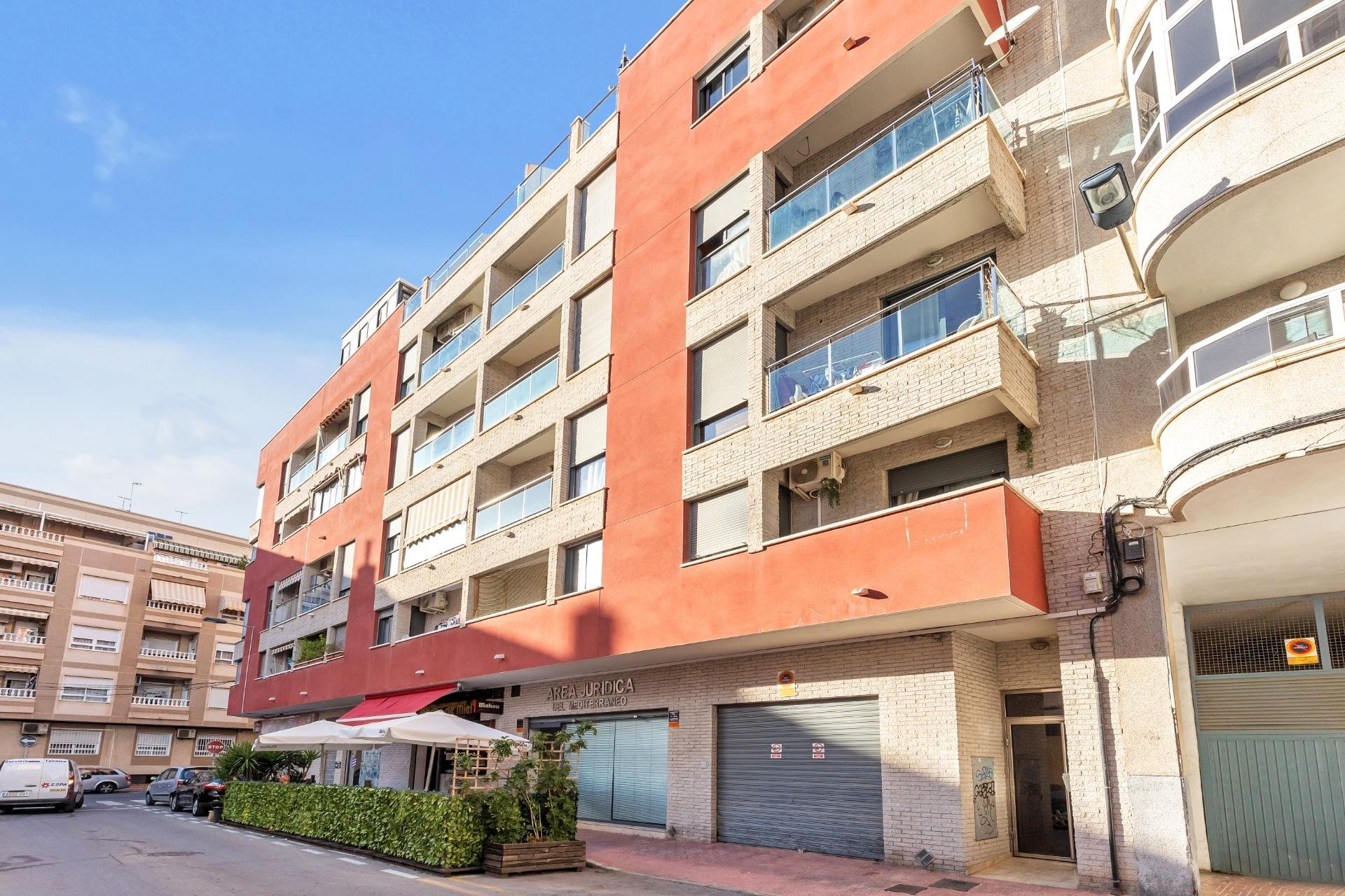 Resale - Apartment / flat -
Torrevieja - Estacion de autobuses