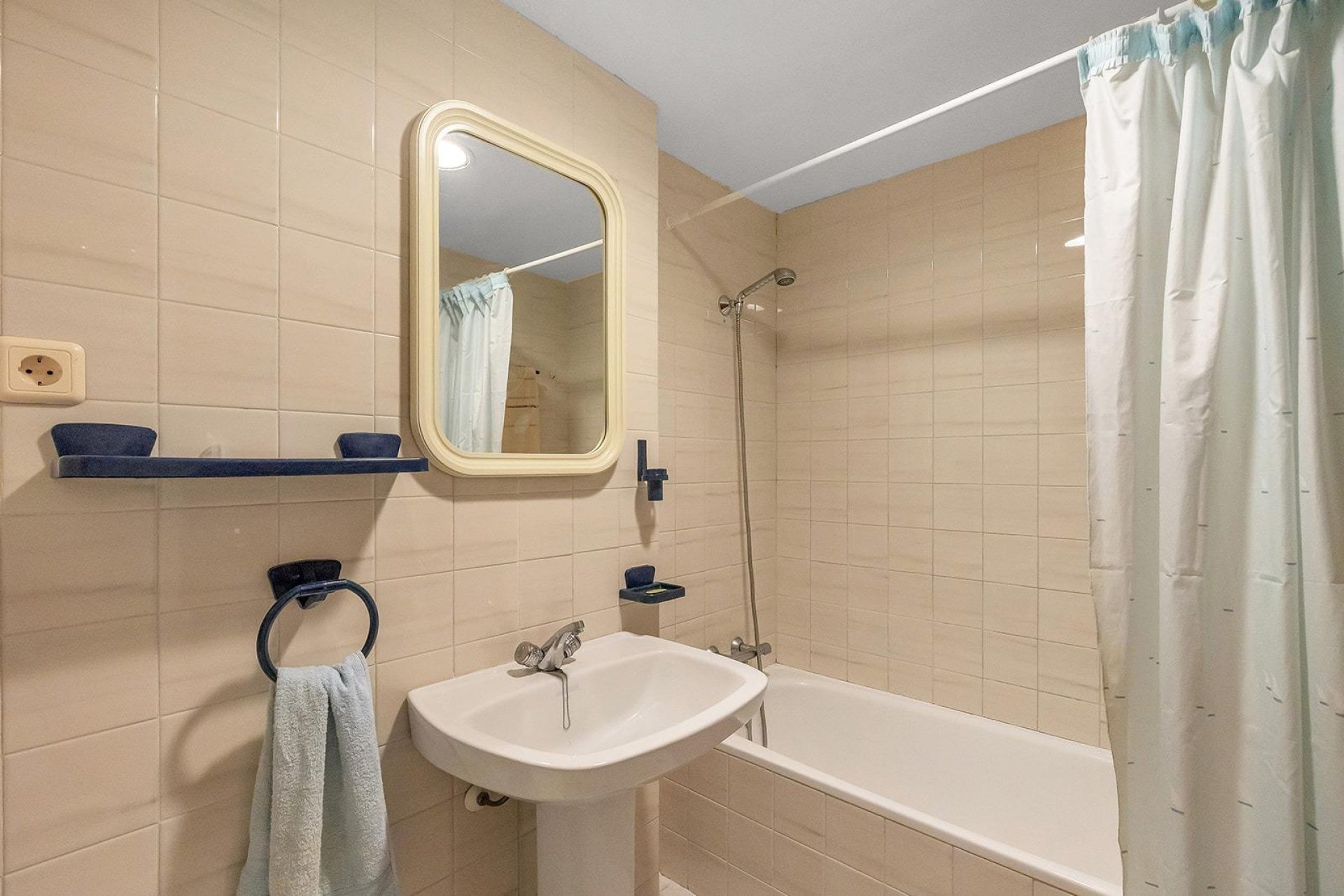 Resale - Apartment / flat -
Torrevieja - Estacion de autobuses