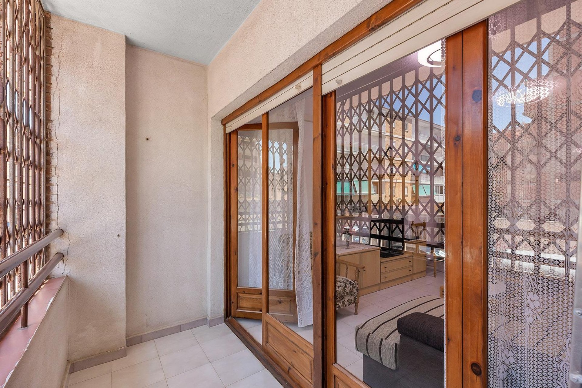 Resale - Apartment / flat -
Torrevieja - Estacion de autobuses