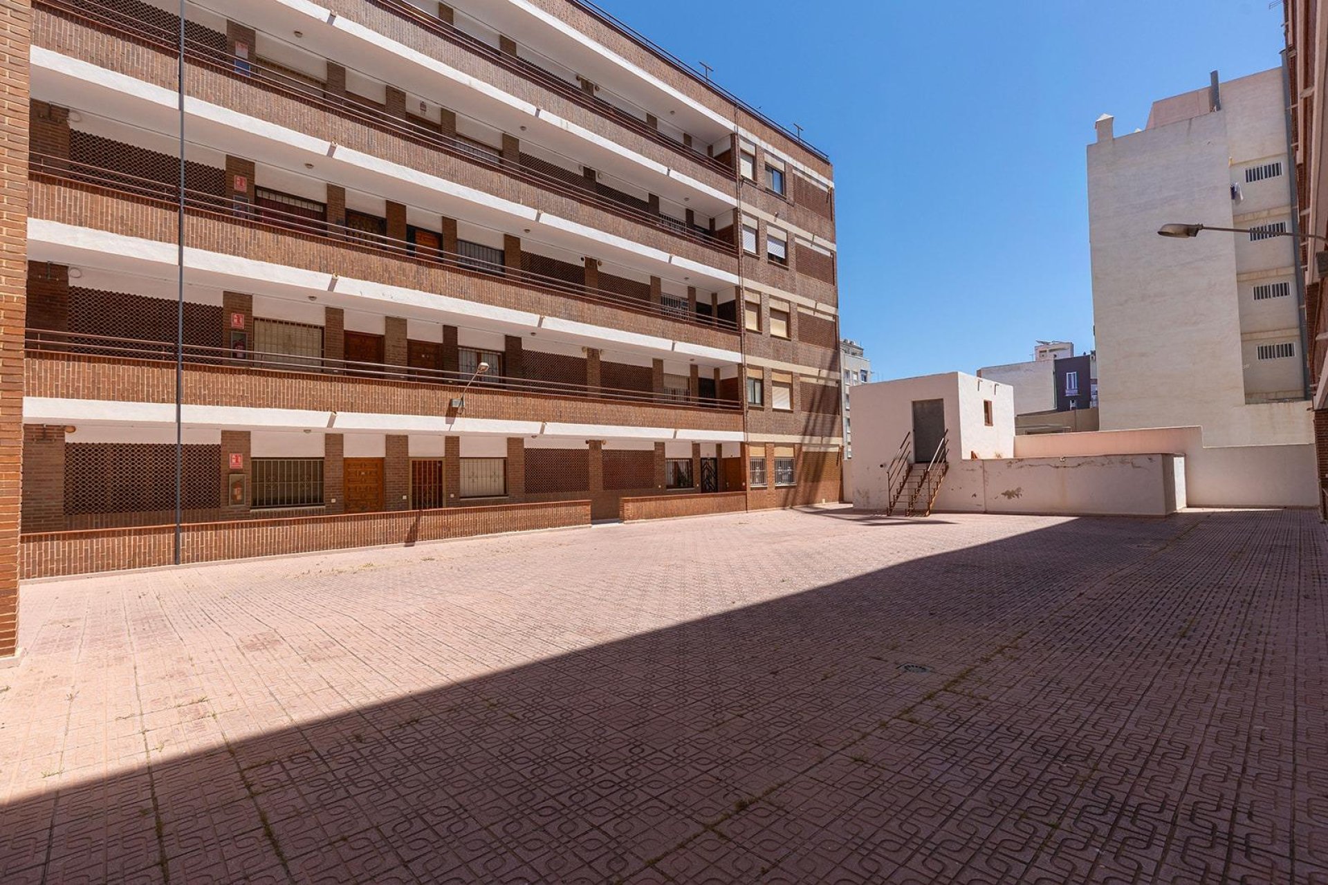 Resale - Apartment / flat -
Torrevieja - Estacion de autobuses