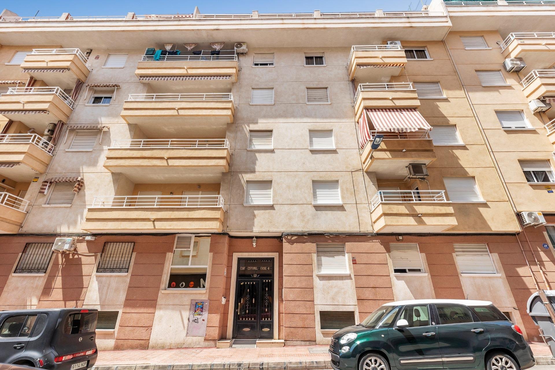 Resale - Apartment / flat -
Torrevieja - Estacion de autobuses