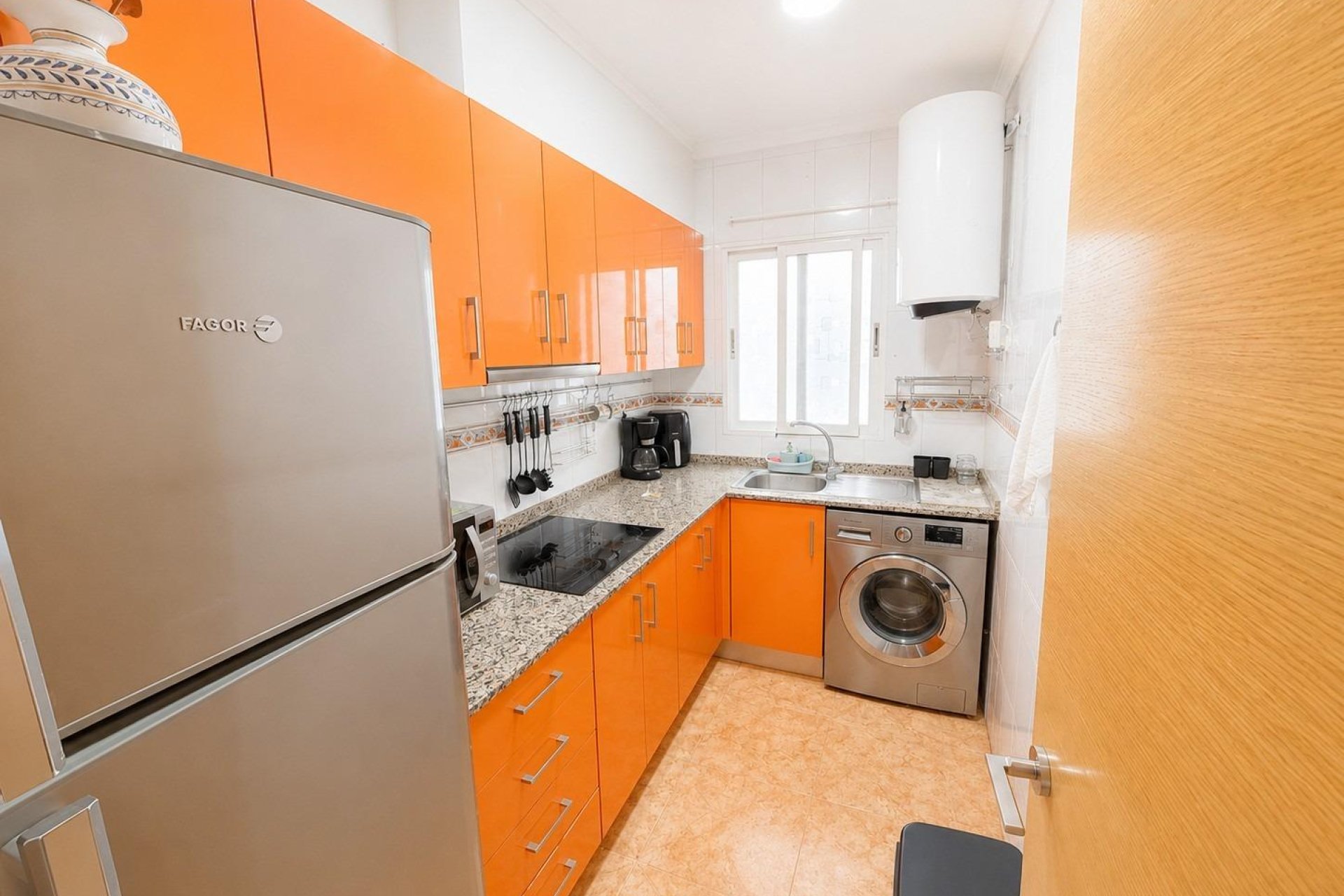 Resale - Apartment / flat -
Torrevieja - Estacion de autobuses