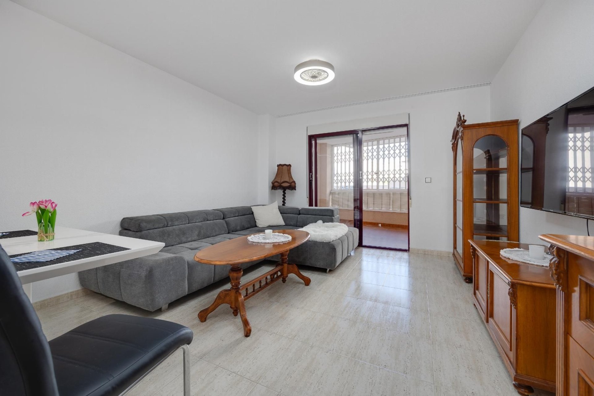 Resale - Apartment / flat -
Torrevieja - Estacion de autobuses