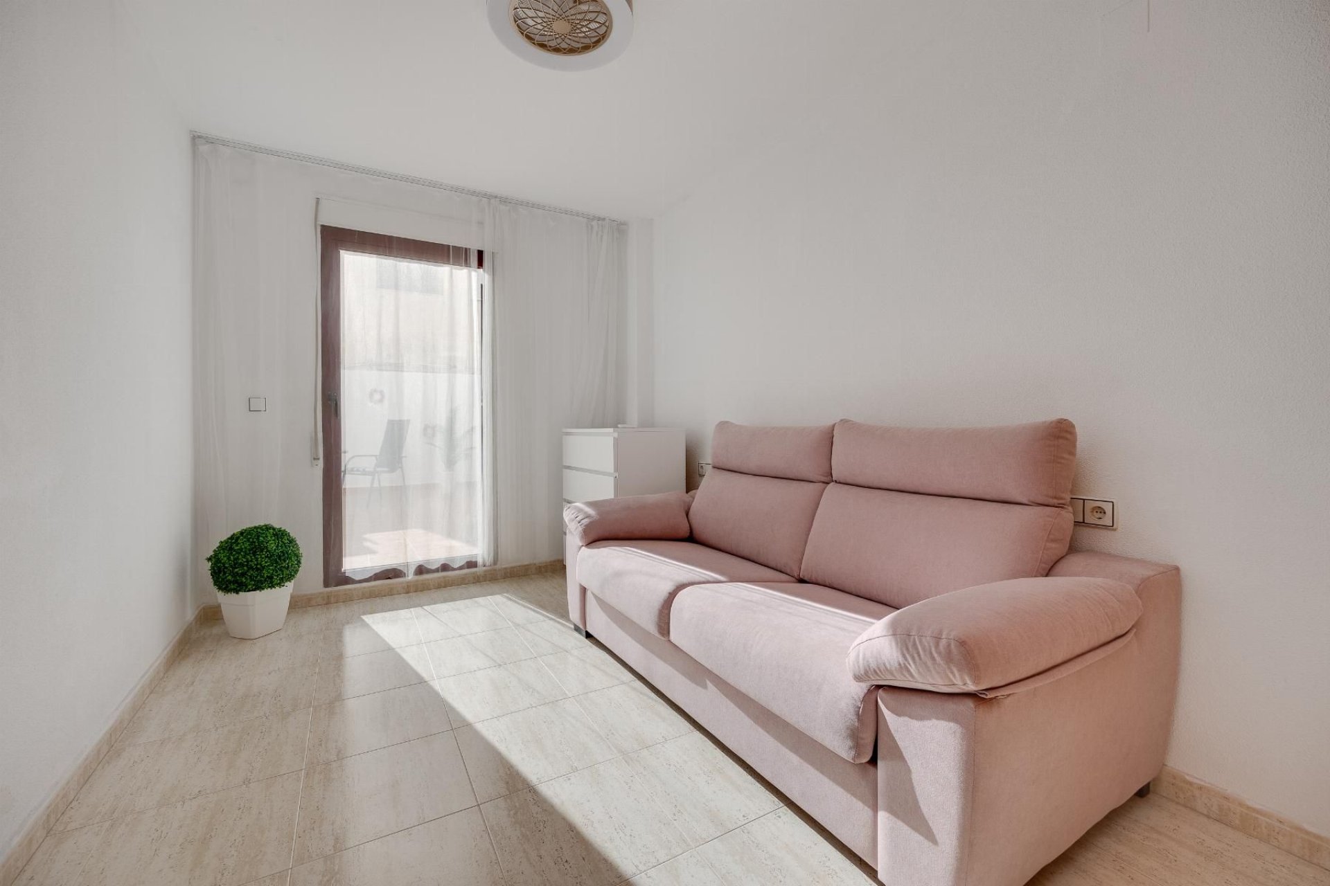 Resale - Apartment / flat -
Torrevieja - Estacion de autobuses