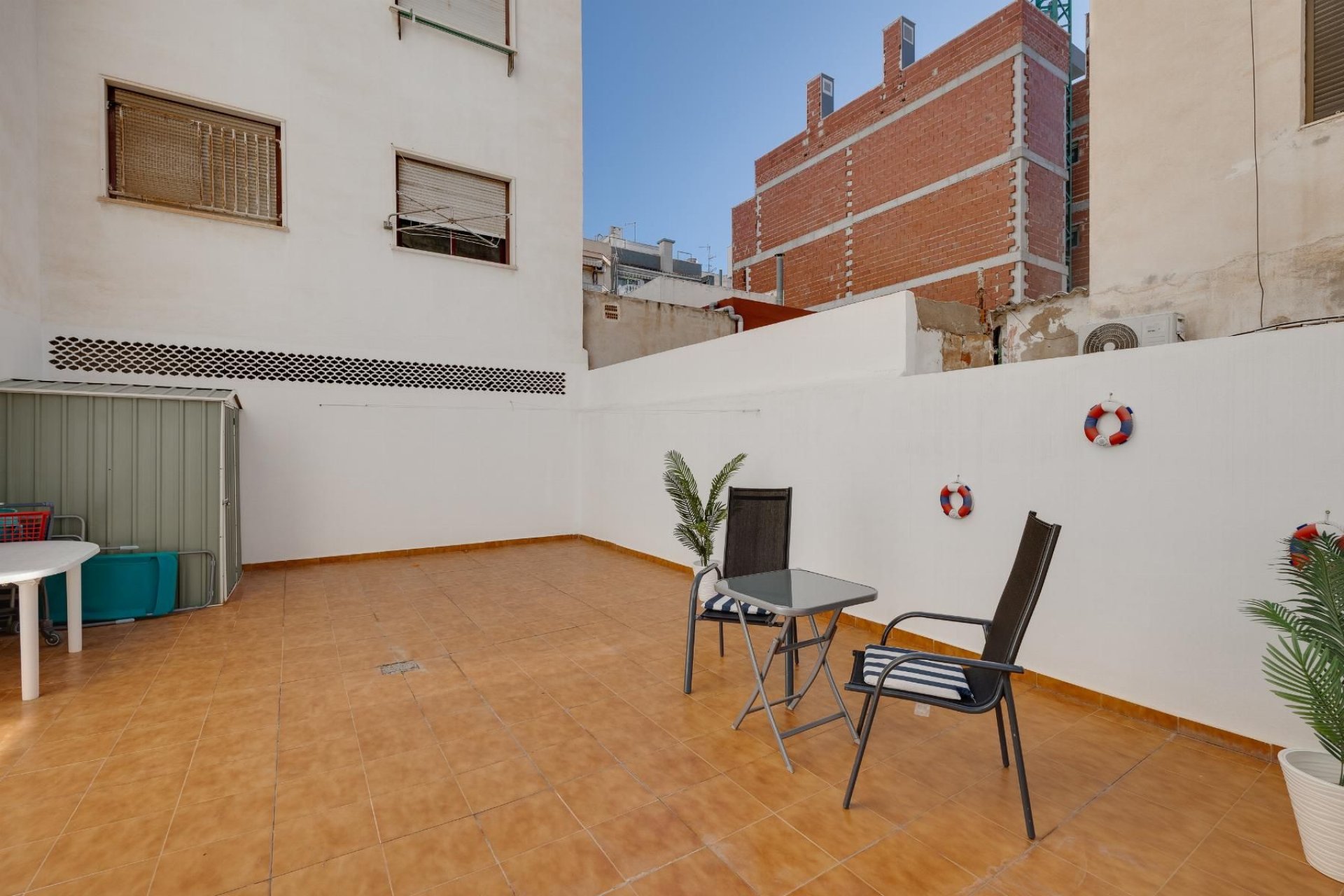 Resale - Apartment / flat -
Torrevieja - Estacion de autobuses