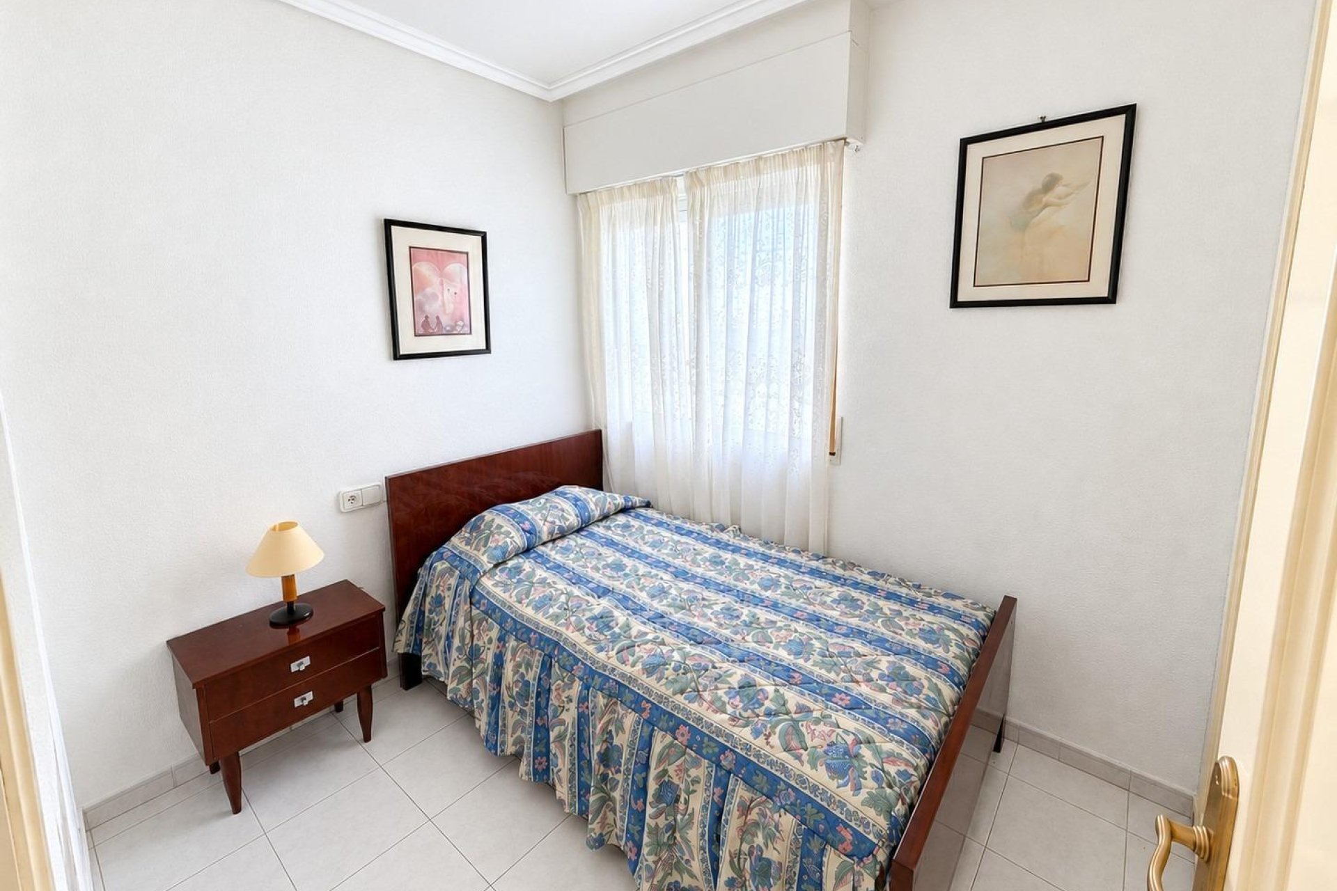 Resale - Apartment / flat -
Torrevieja - Estacion de autobuses