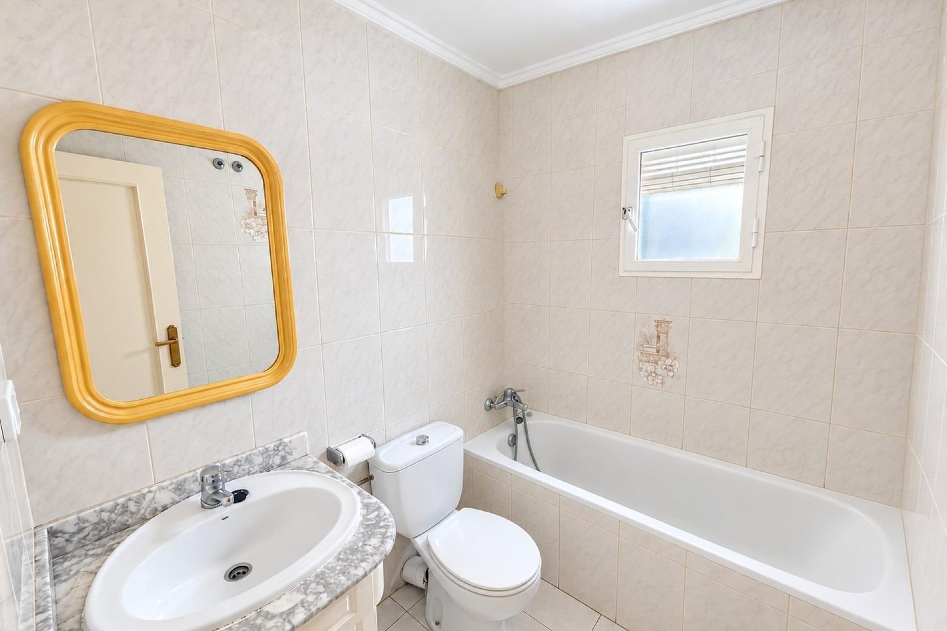 Resale - Apartment / flat -
Torrevieja - Estacion de autobuses