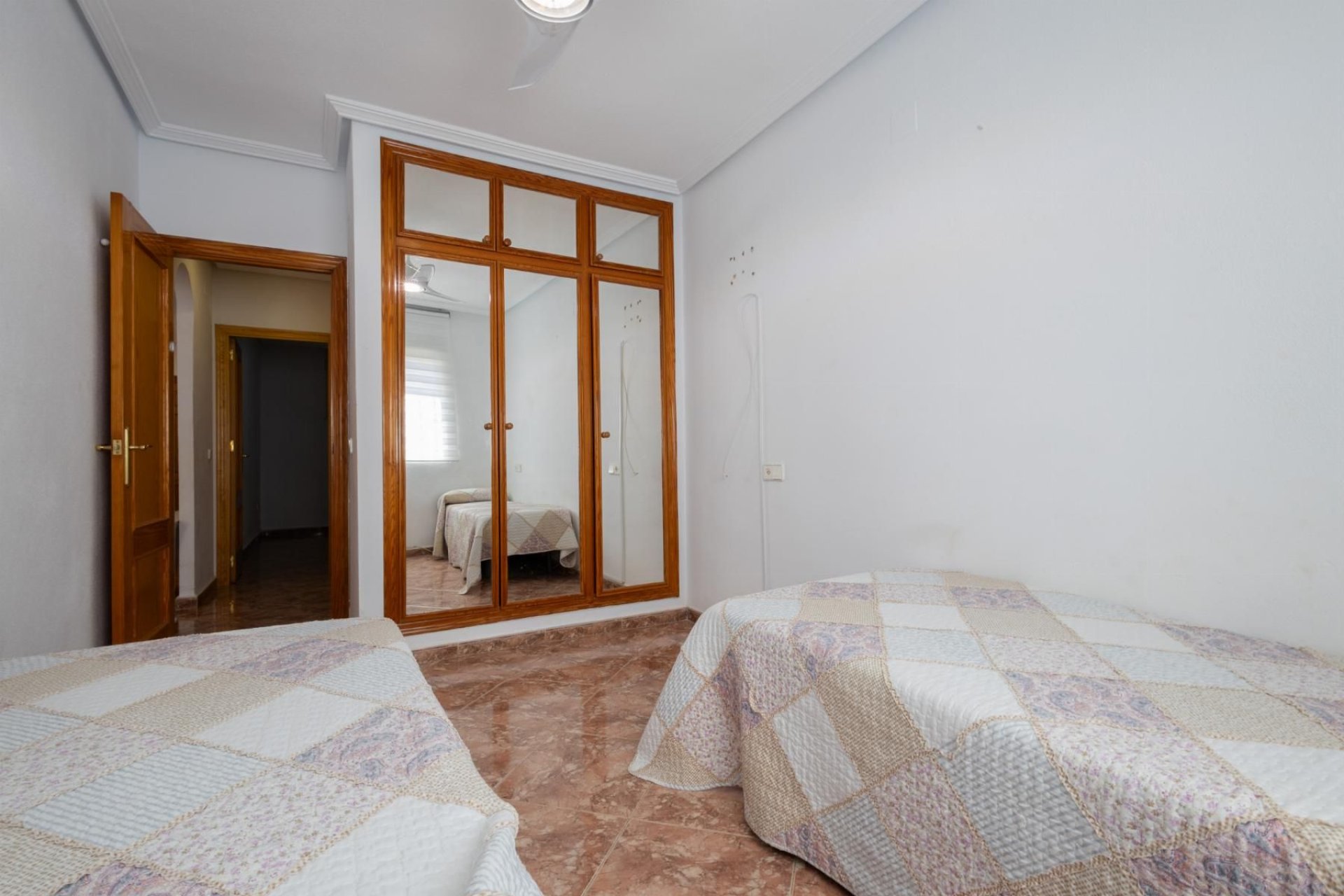 Resale - Apartment / flat -
Torrevieja - Estacion de autobuses