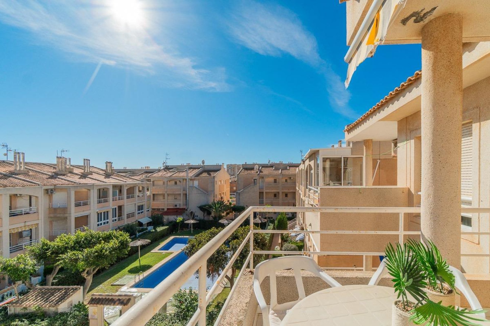 Resale - Apartment / flat -
Torrevieja - Frutales - Rosaleda