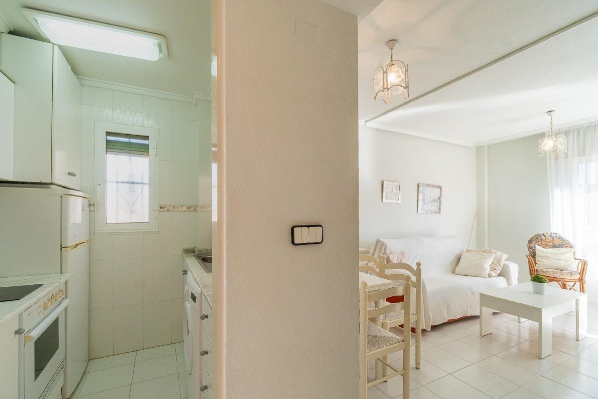 Resale - Apartment / flat -
Torrevieja - Frutales - Rosaleda