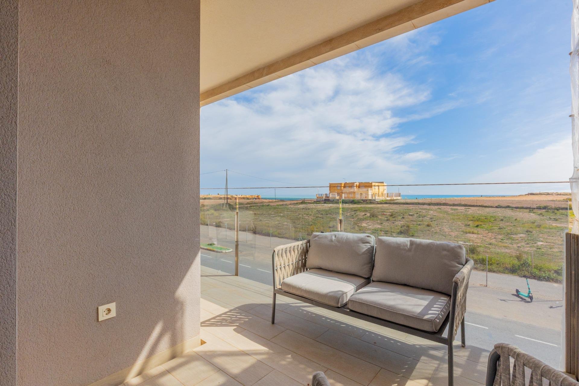 Resale - Apartment / flat -
Torrevieja - Frutales - Rosaleda