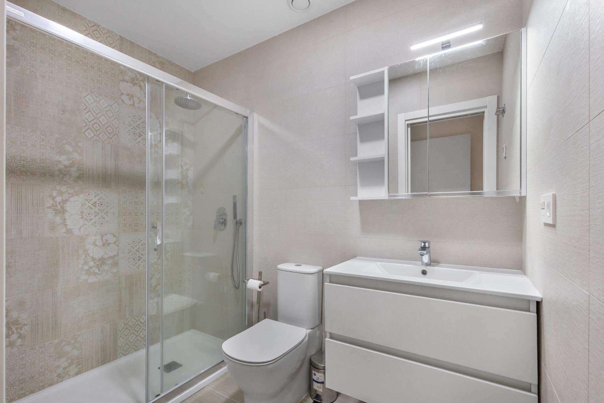 Resale - Apartment / flat -
Torrevieja - Frutales - Rosaleda