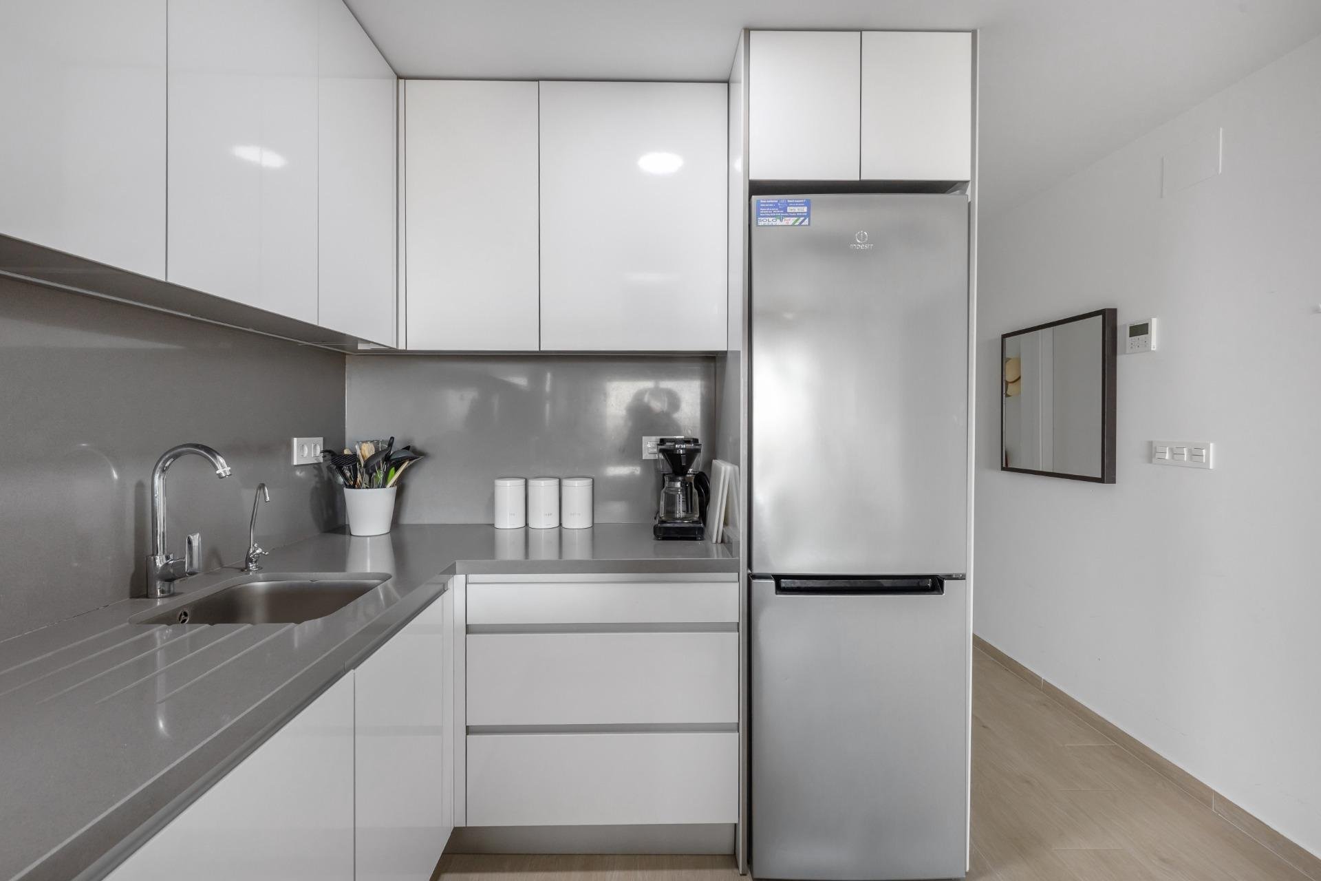 Resale - Apartment / flat -
Torrevieja - Frutales - Rosaleda