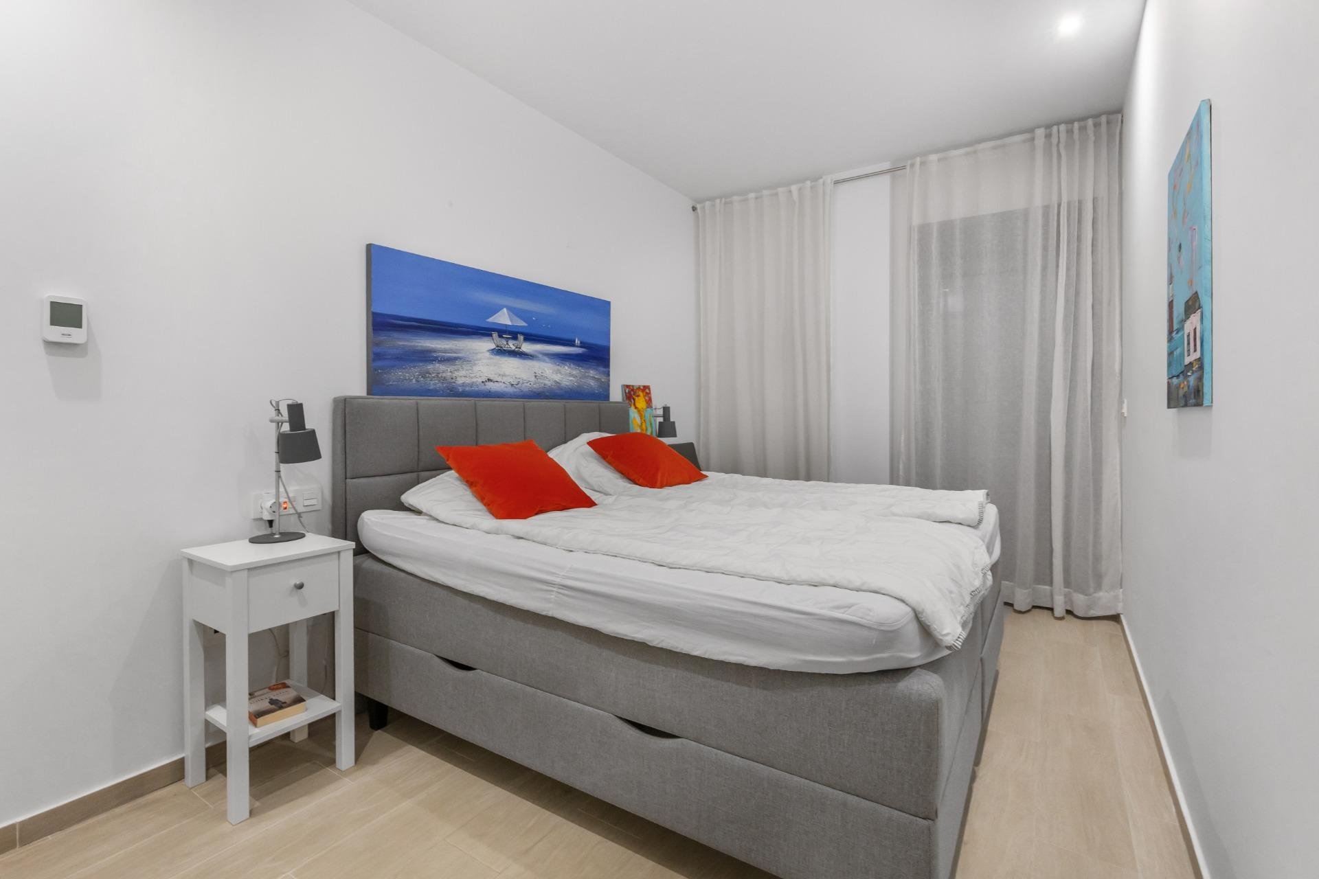 Resale - Apartment / flat -
Torrevieja - Frutales - Rosaleda