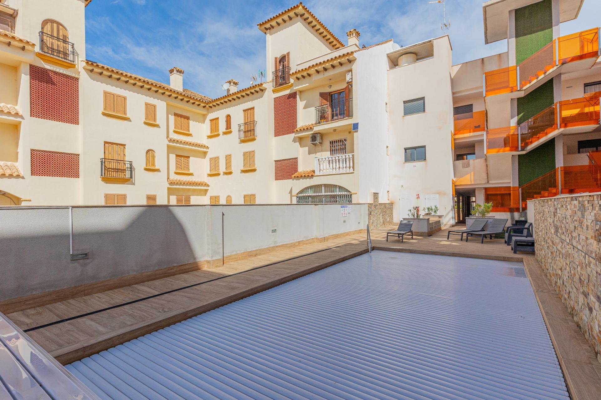 Resale - Apartment / flat -
Torrevieja - Frutales - Rosaleda