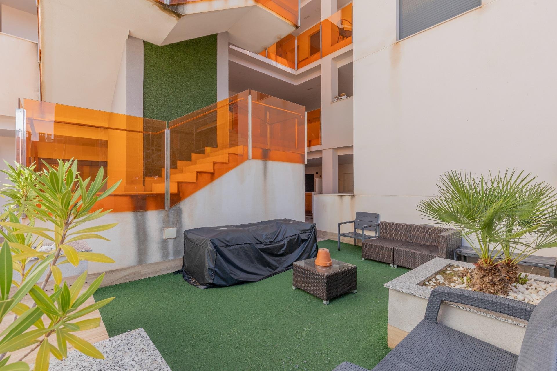 Resale - Apartment / flat -
Torrevieja - Frutales - Rosaleda