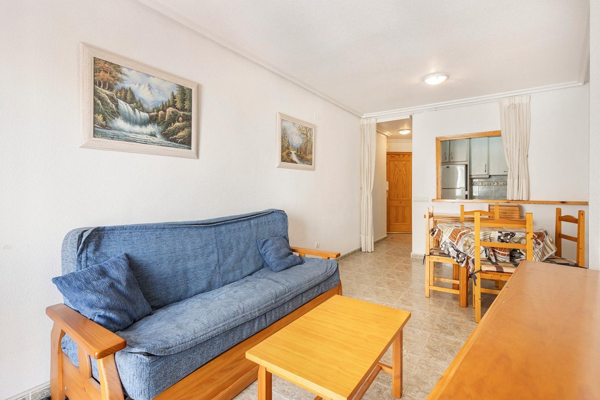 Resale - Apartment / flat -
Torrevieja - La Mata pueblo