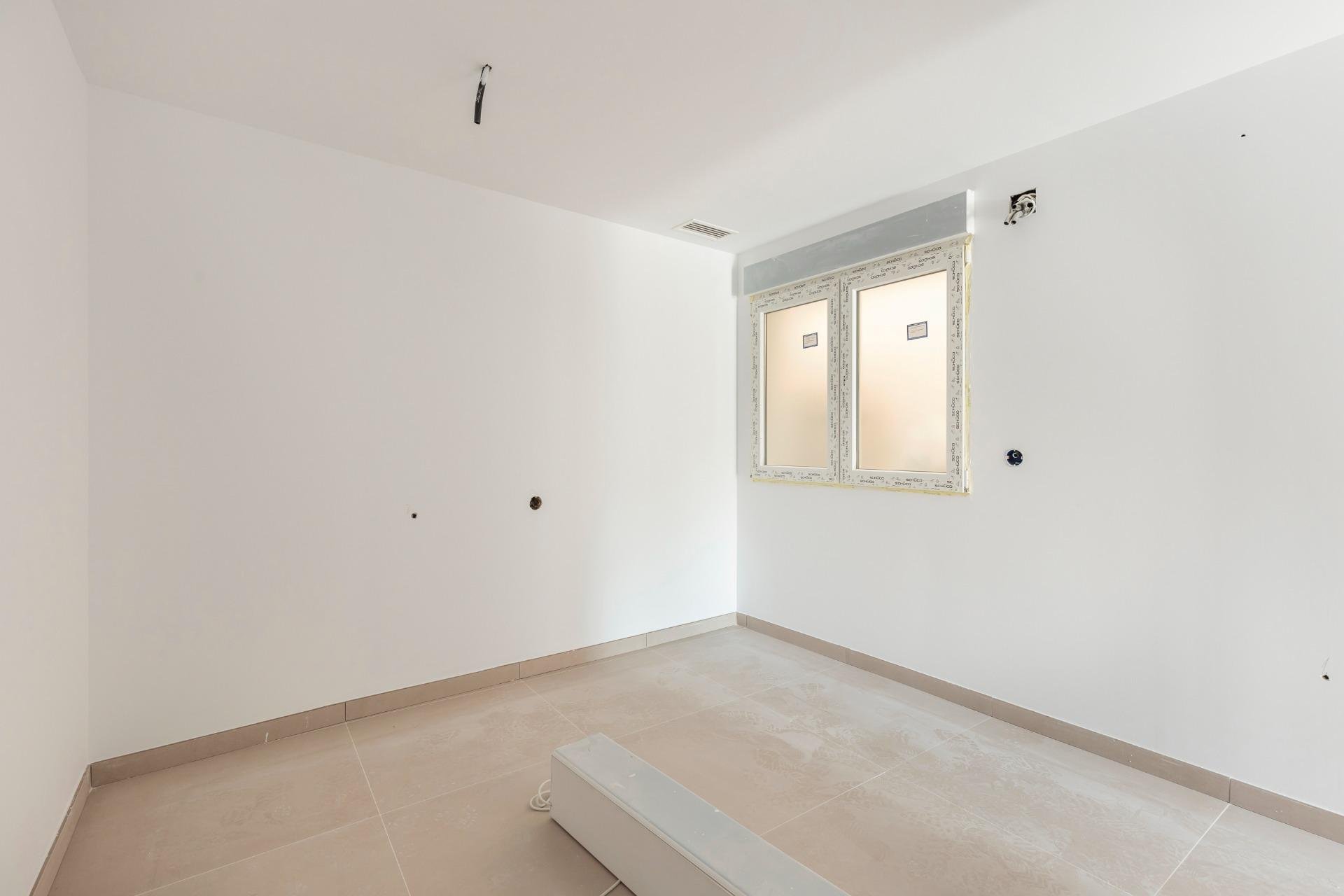 Resale - Apartment / flat -
Torrevieja - La Mata pueblo