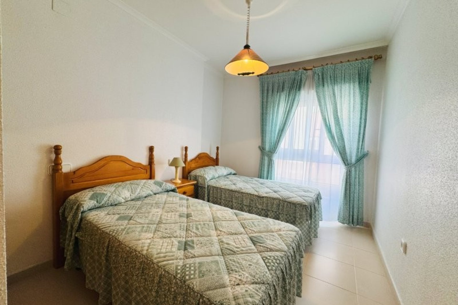 Resale - Apartment / flat -
Torrevieja - La Mata