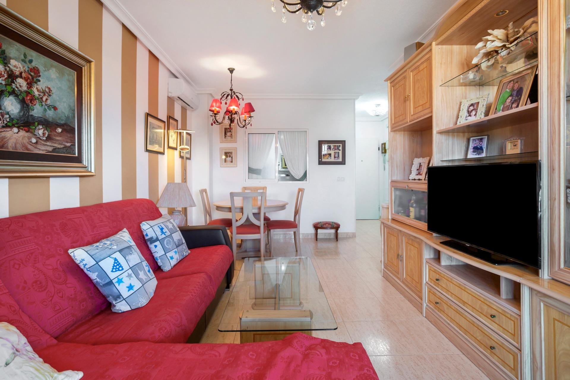 Resale - Apartment / flat -
Torrevieja - La Mata