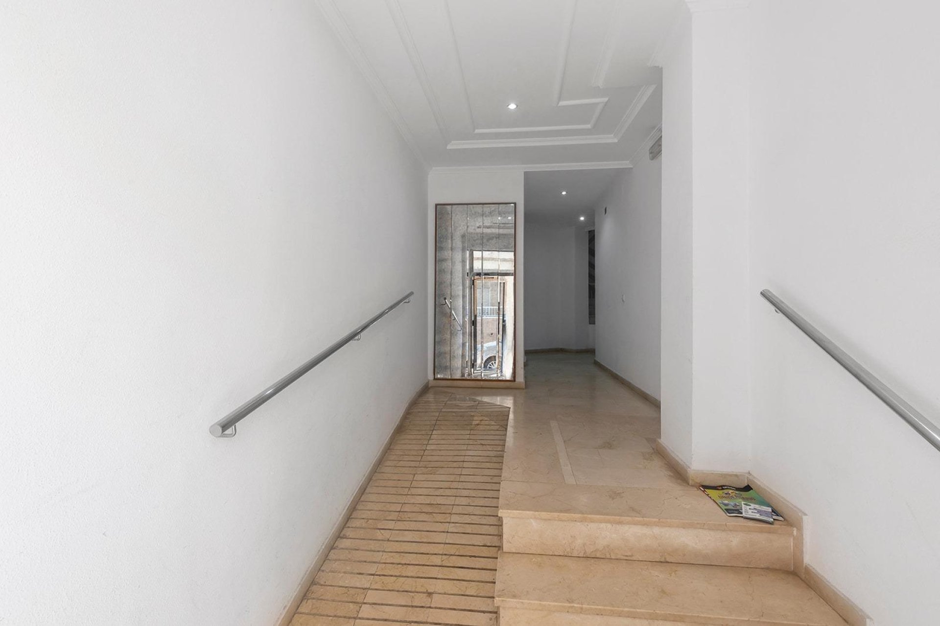 Resale - Apartment / flat -
Torrevieja - La Mata