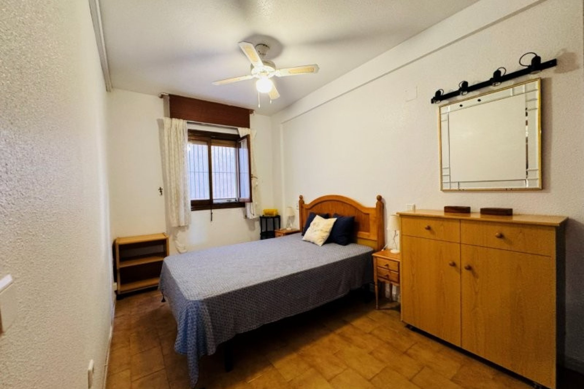 Resale - Apartment / flat -
Torrevieja - La Mata