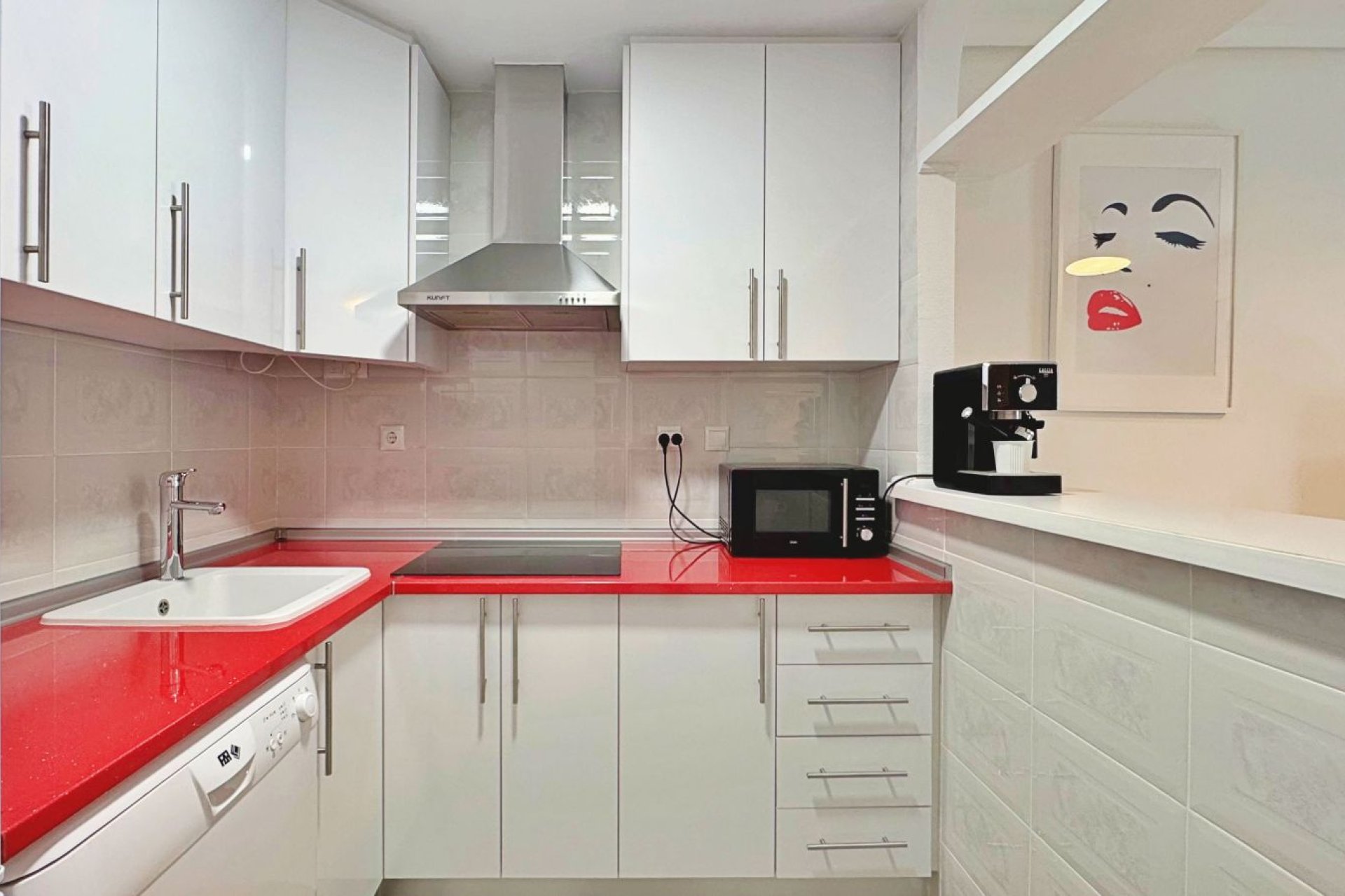 Resale - Apartment / flat -
Torrevieja - La Mata