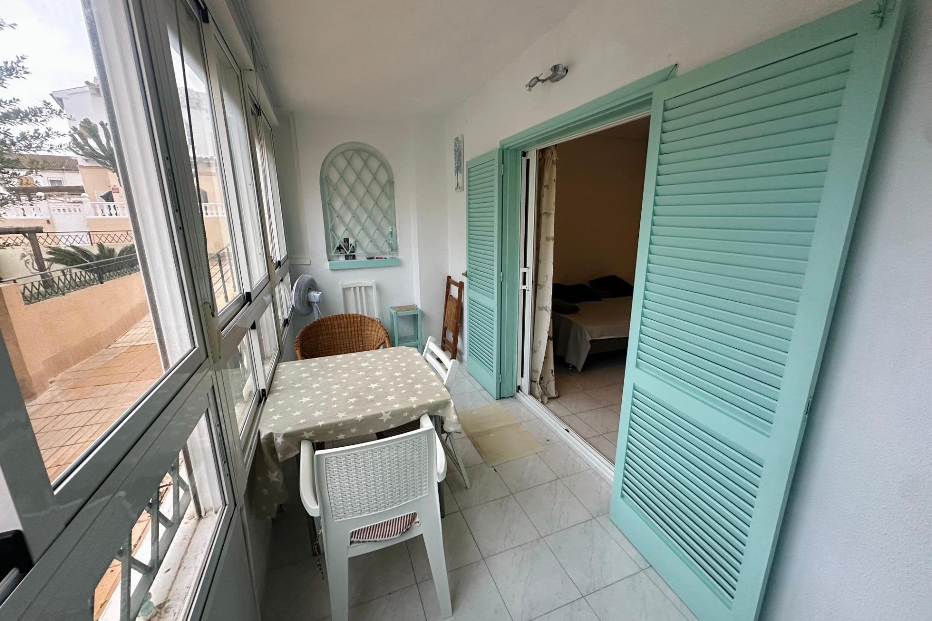 Resale - Apartment / flat -
Torrevieja - La Mata